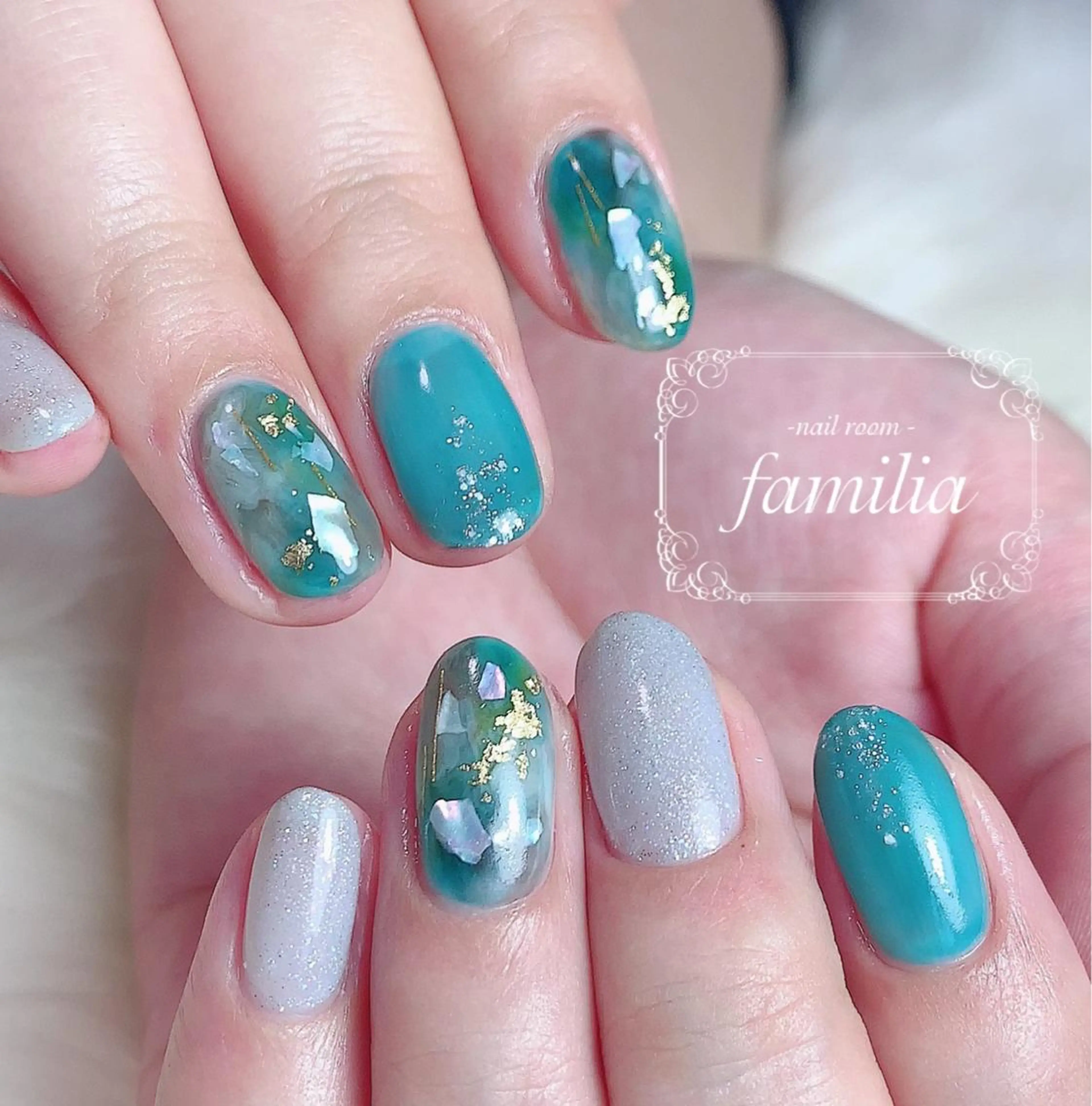 ネイル ハンドネイル -nailroom- familiaのネイルデザイン
