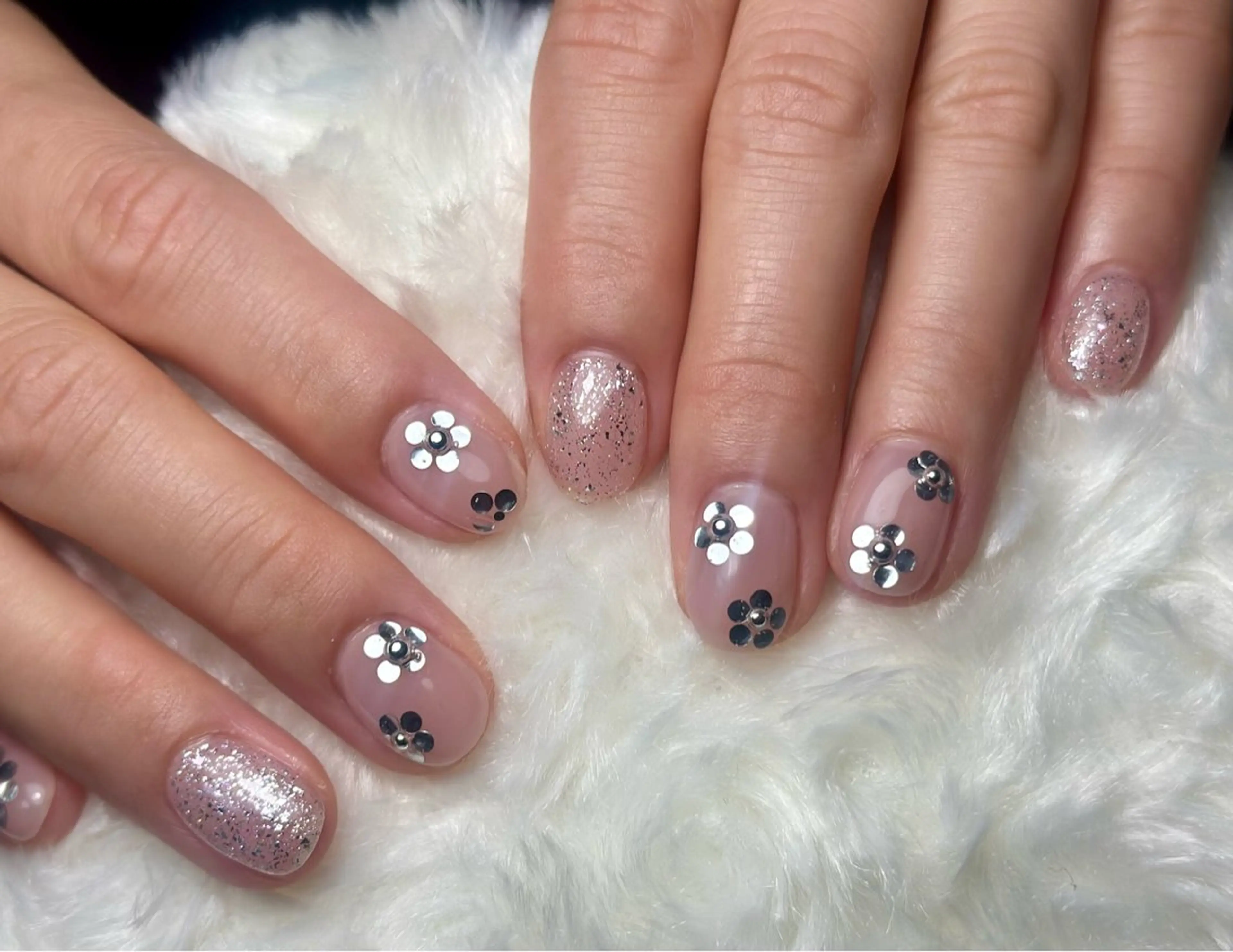 ネイル Nana  nail 8:00～22:00のネイルデザイン