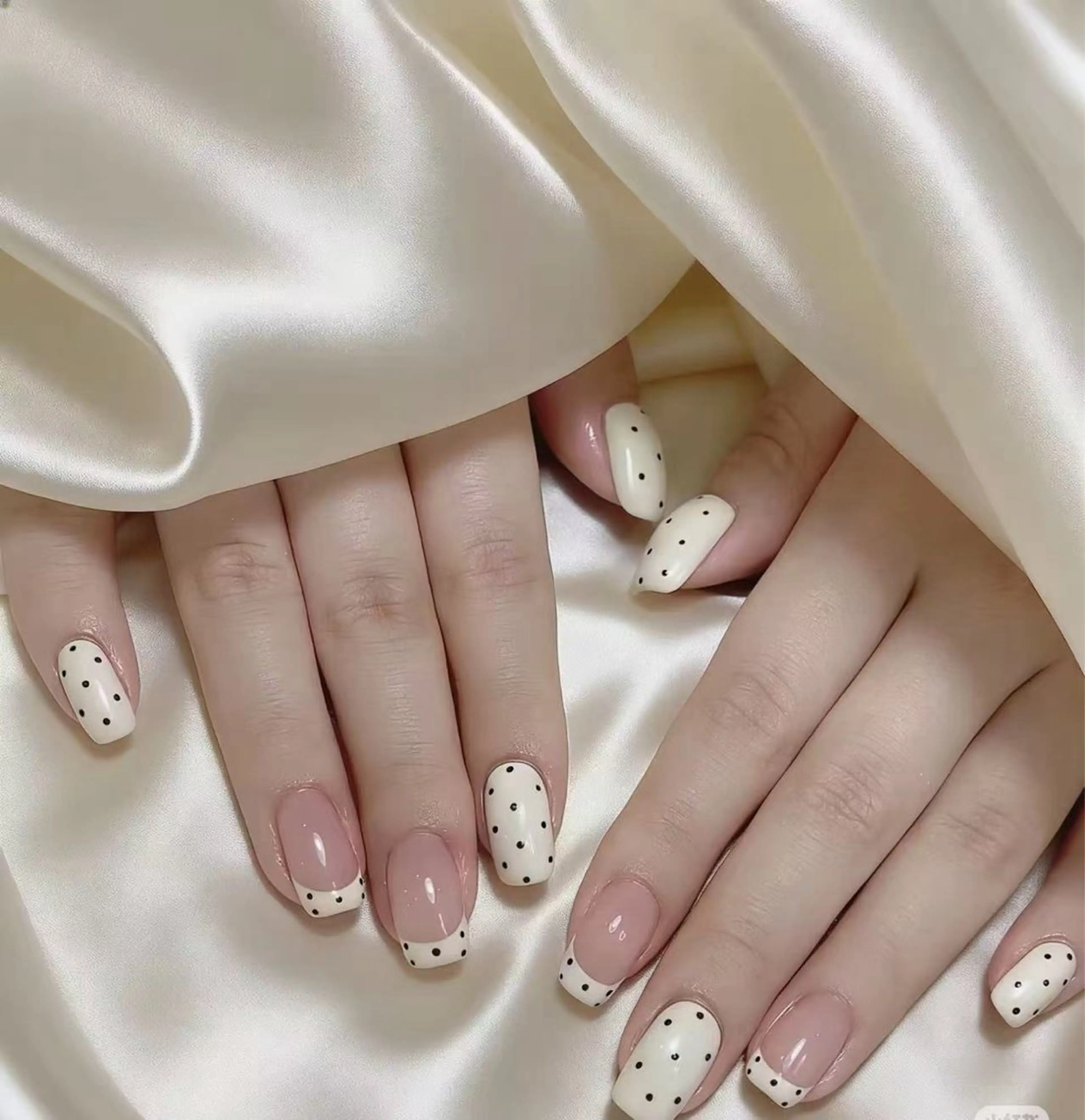 ネイル やま さくらのネイルデザイン