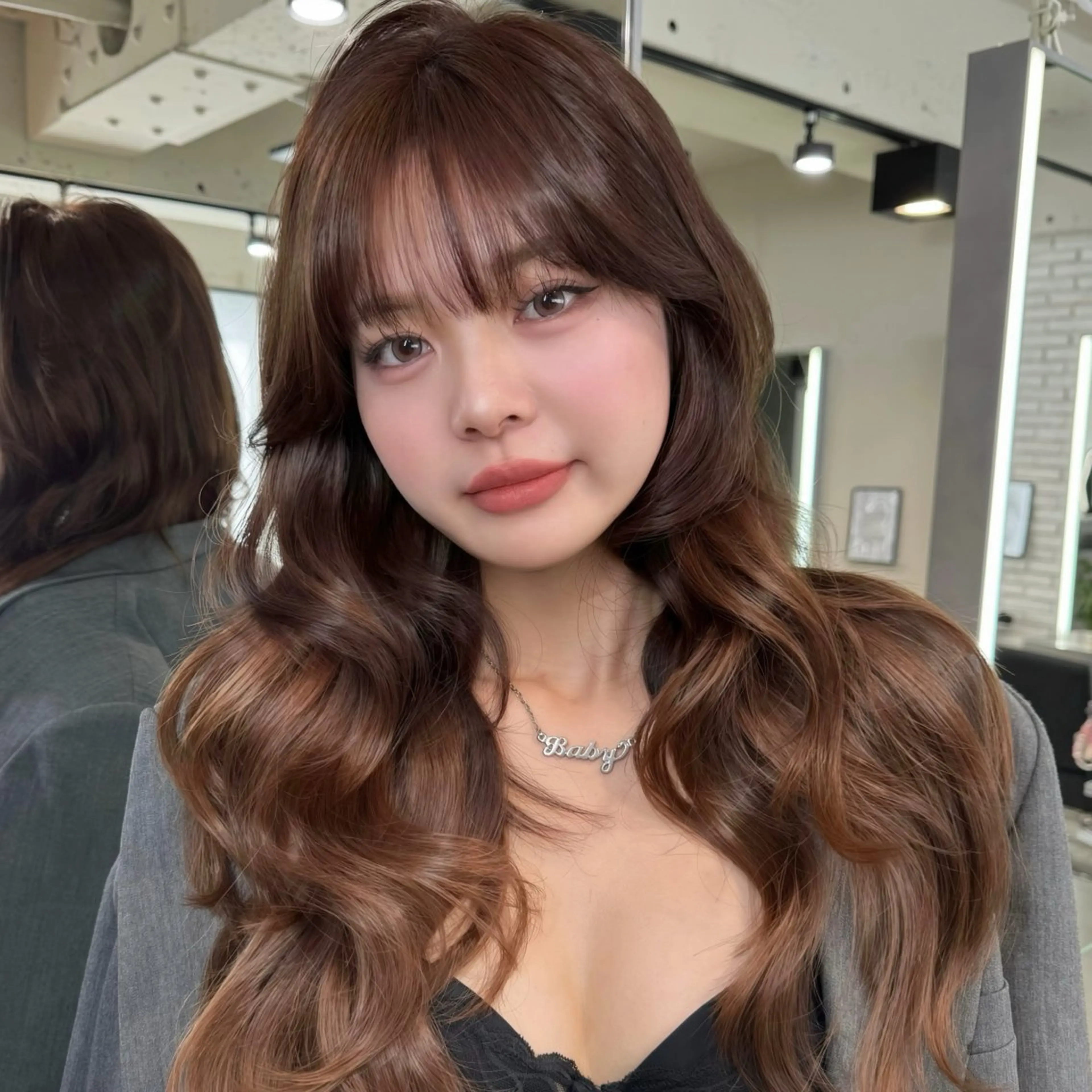 【🇰🇷韓国レイヤーカット🇰🇷】➕透明感ダブルカラー✨️(ブリーチ無し)➕ダメージケアトリートメントの写真