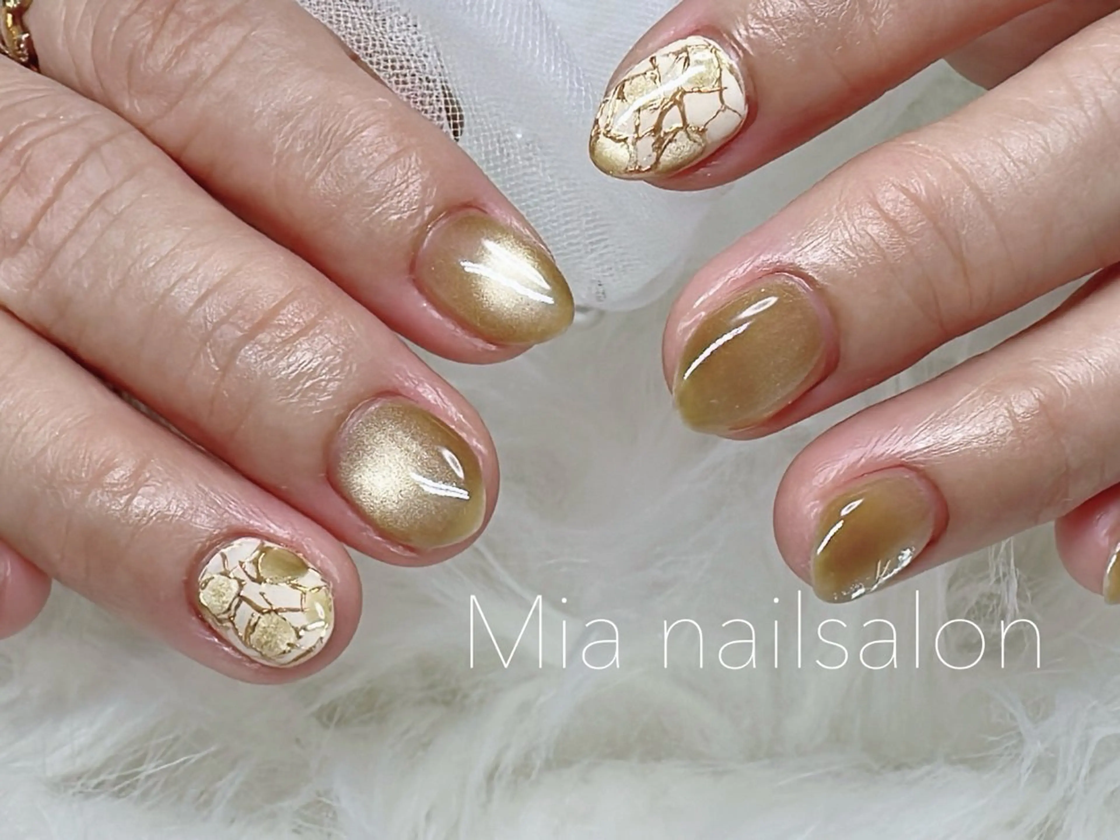 ネイル ジェルネイル パラジェル ハンドネイル Mia ネイルサロンのネイルデザイン