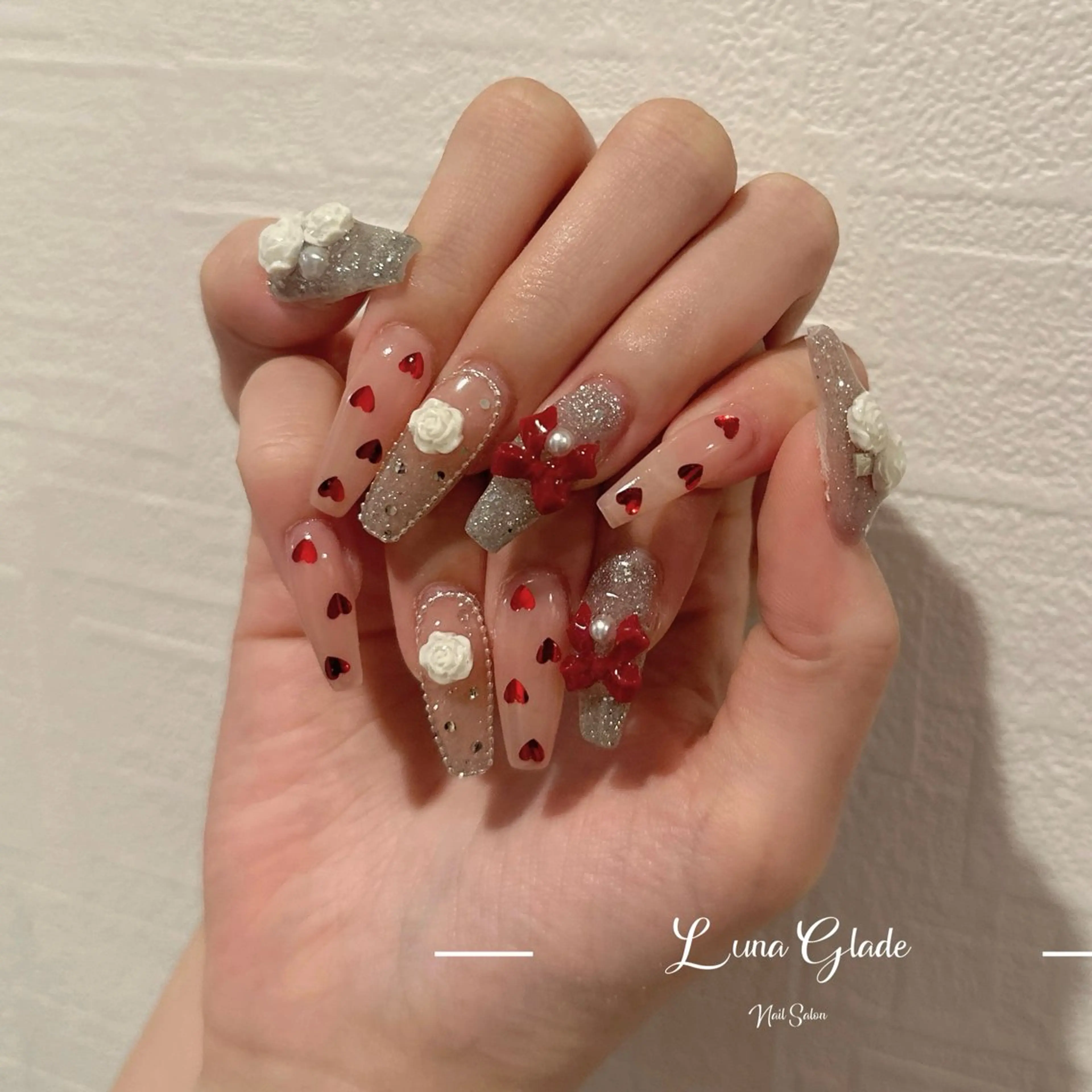 ネイル ハンドネイル Luna Gladeのネイルデザイン