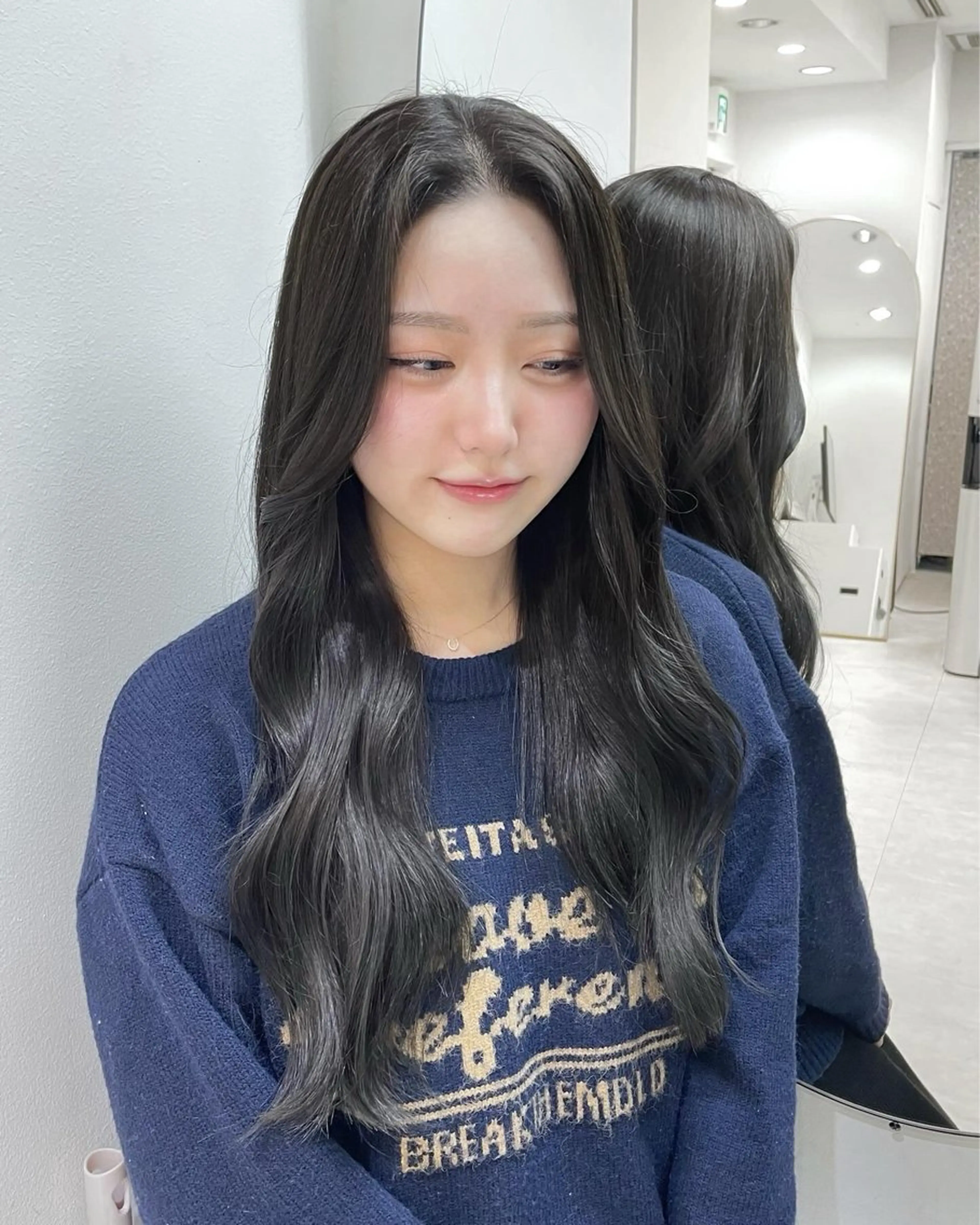 ロング カラー ブリーチ 透明感カラー 韓国ガーリーヘア🎀 Sayaka🤍のヘアスタイル