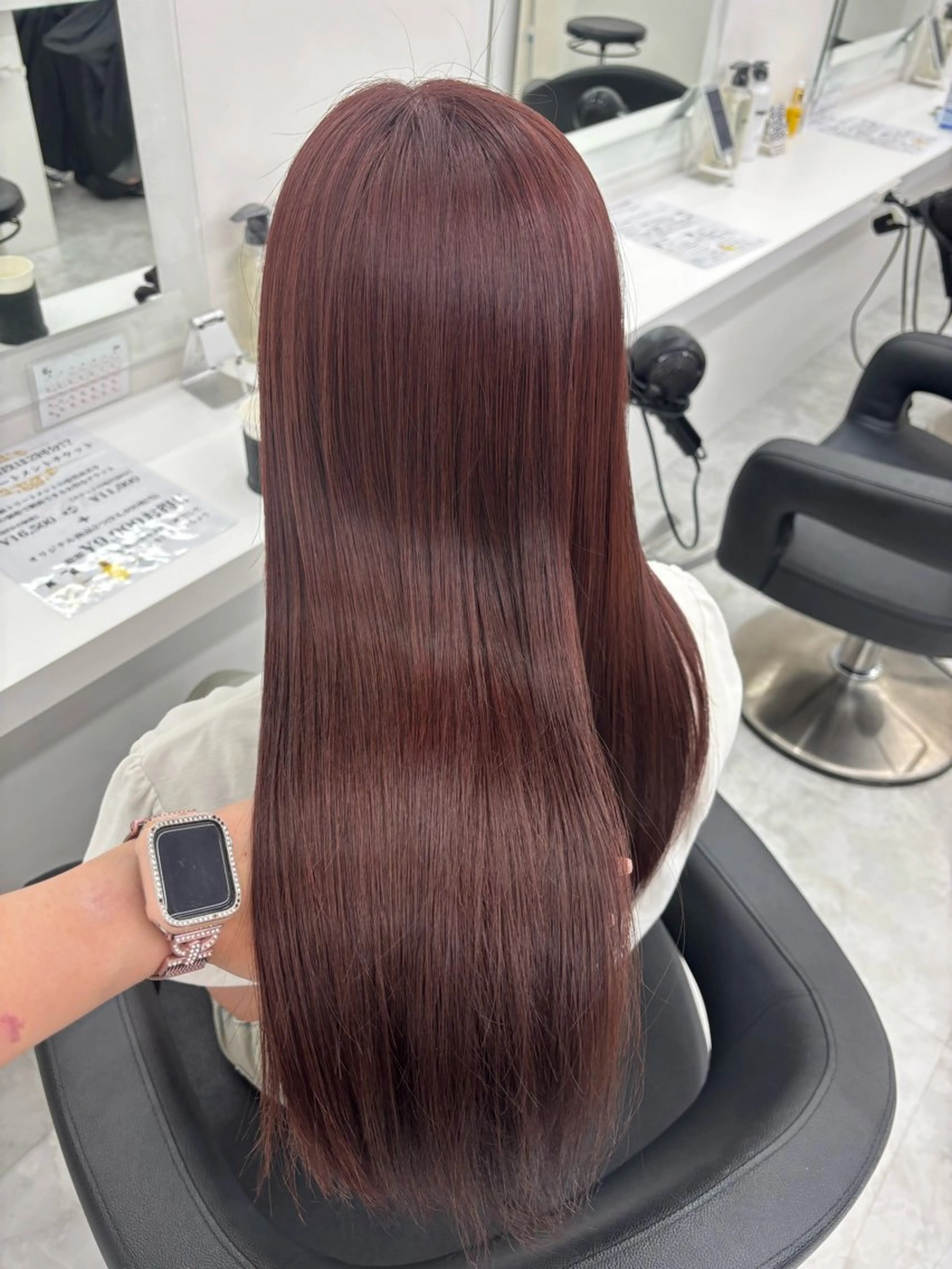 ❣️色持ちツヤ感🆙❣️透明感ワンカラー⟡˖·＋髪質改善トリートメント🫧うる艶ヘアにします🪄の写真