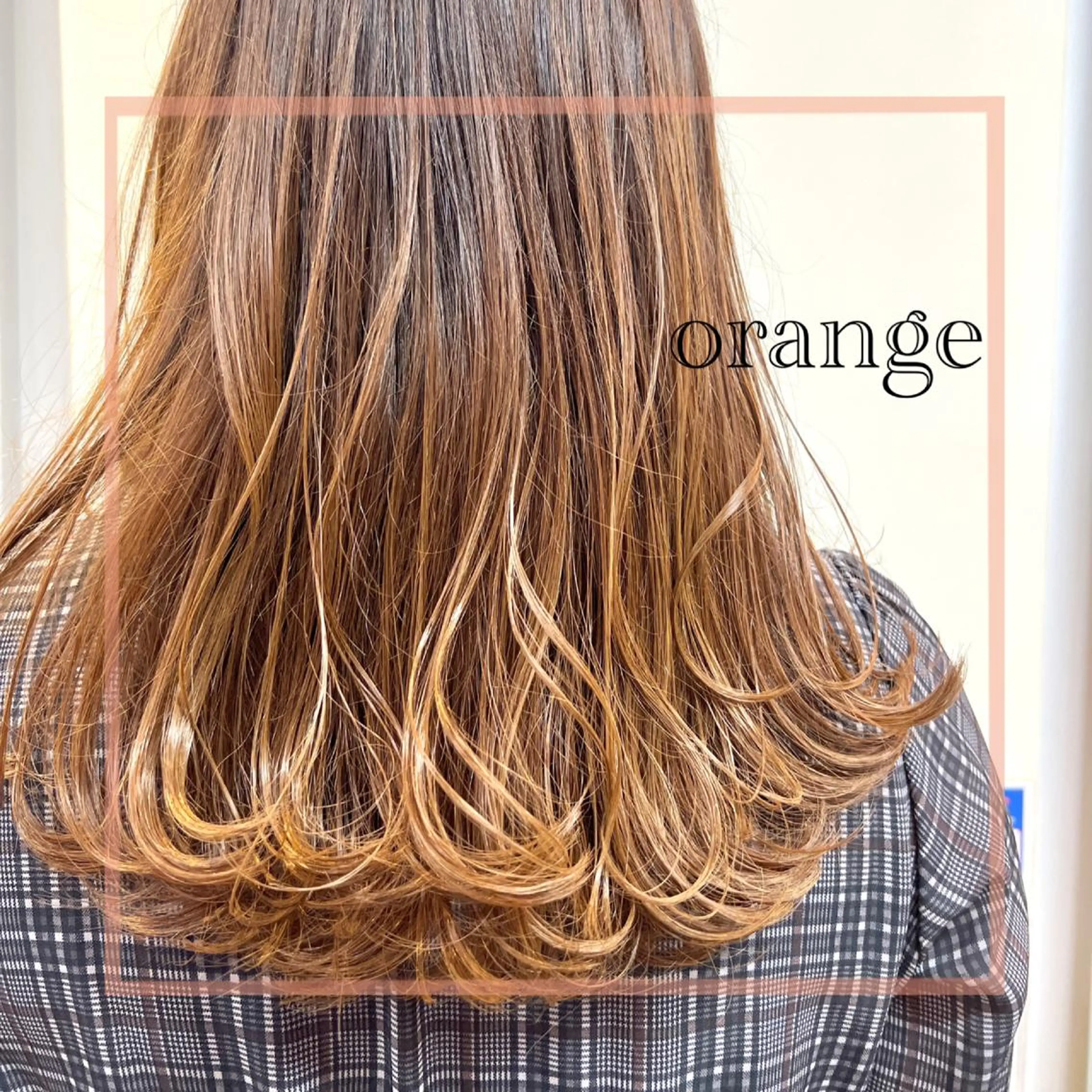 セミロング カラー ヘアアレンジ ブリーチ グラデーションカラー オレンジ 🌸MaNO aya🌸のヘアスタイル