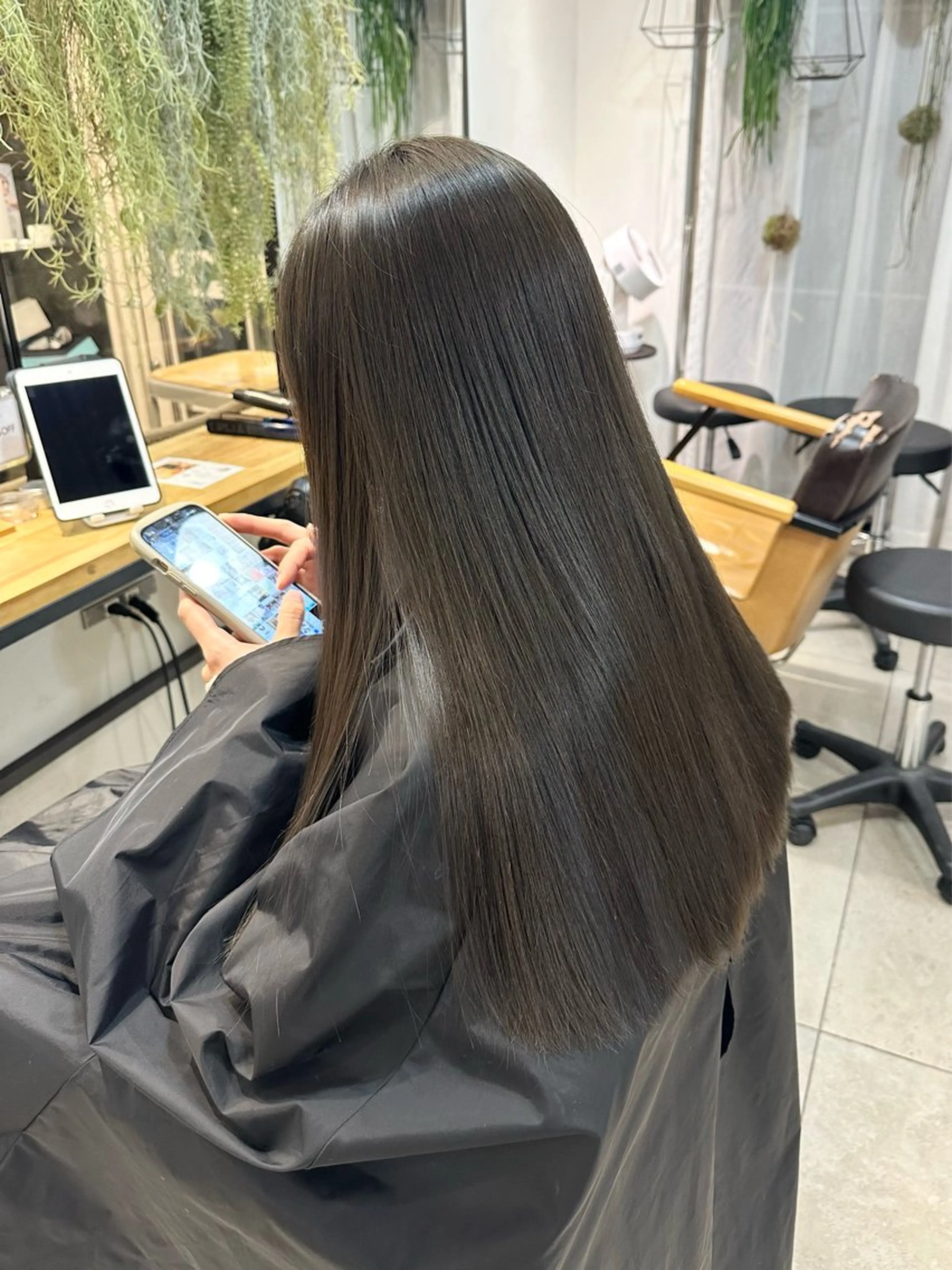 ロング カラー ブリーチ 透明感カラー ブリーチなしカラー オレンジ 縮毛矯正 縮毛矯正/透け感 カラー🎀♡mariのヘアスタイル