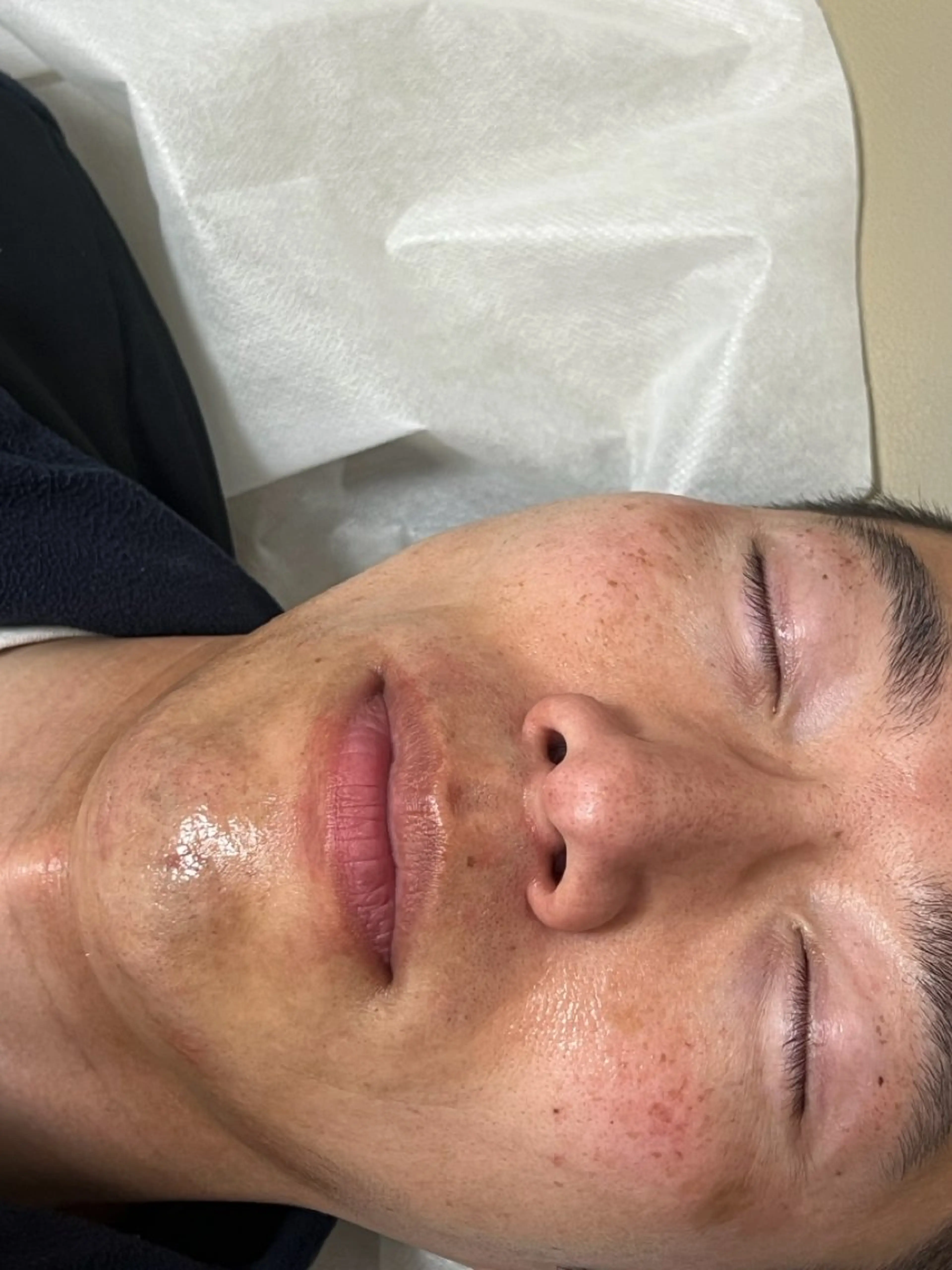 メンズ BINANDO 増田の眉毛・アイブロウイメージ