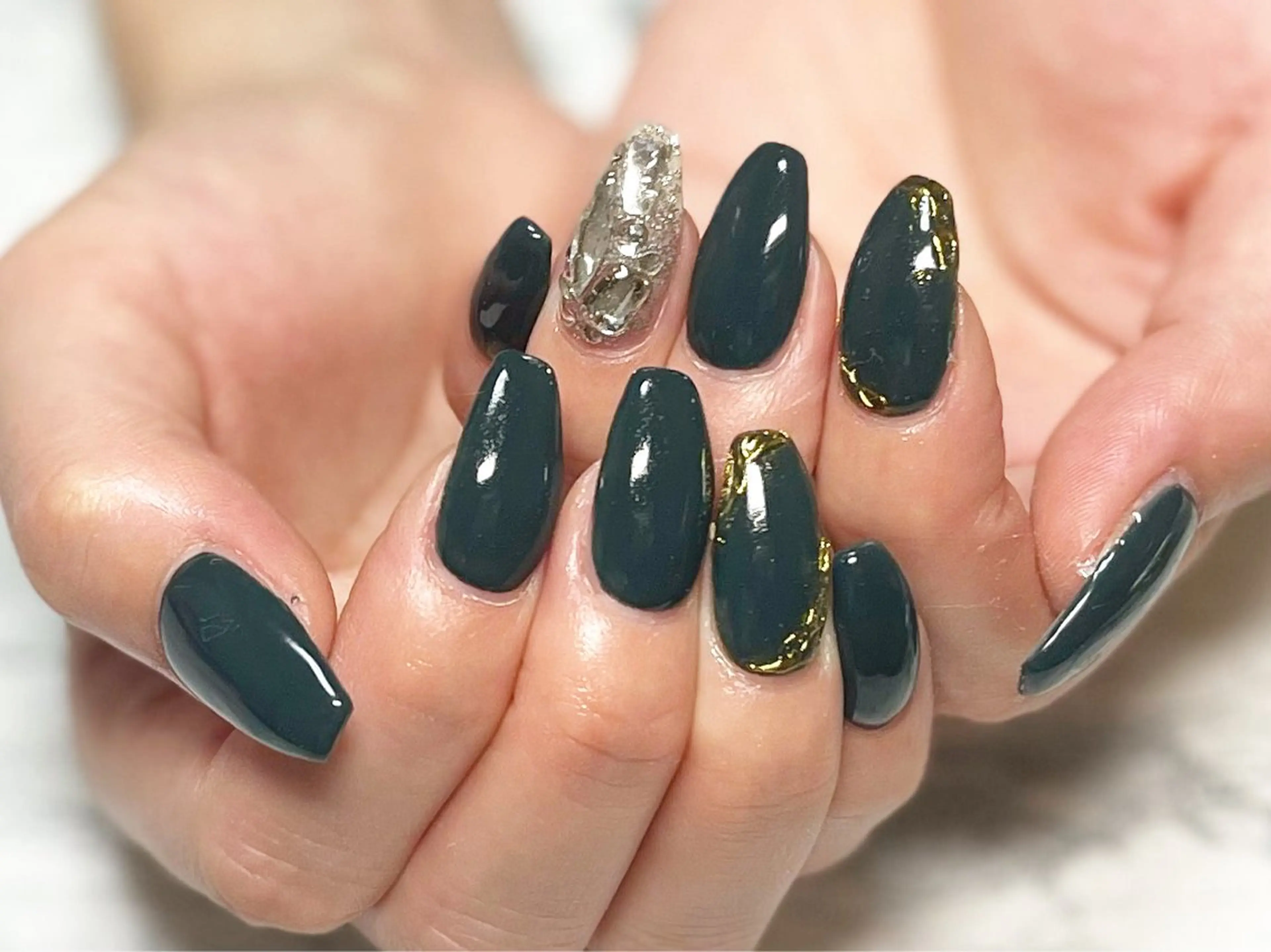 ネイル フットネイル グリーン ニュアンスネイル シンプルネイル 春ネイル nail fufla ♡yamane♡のネイルデザイン