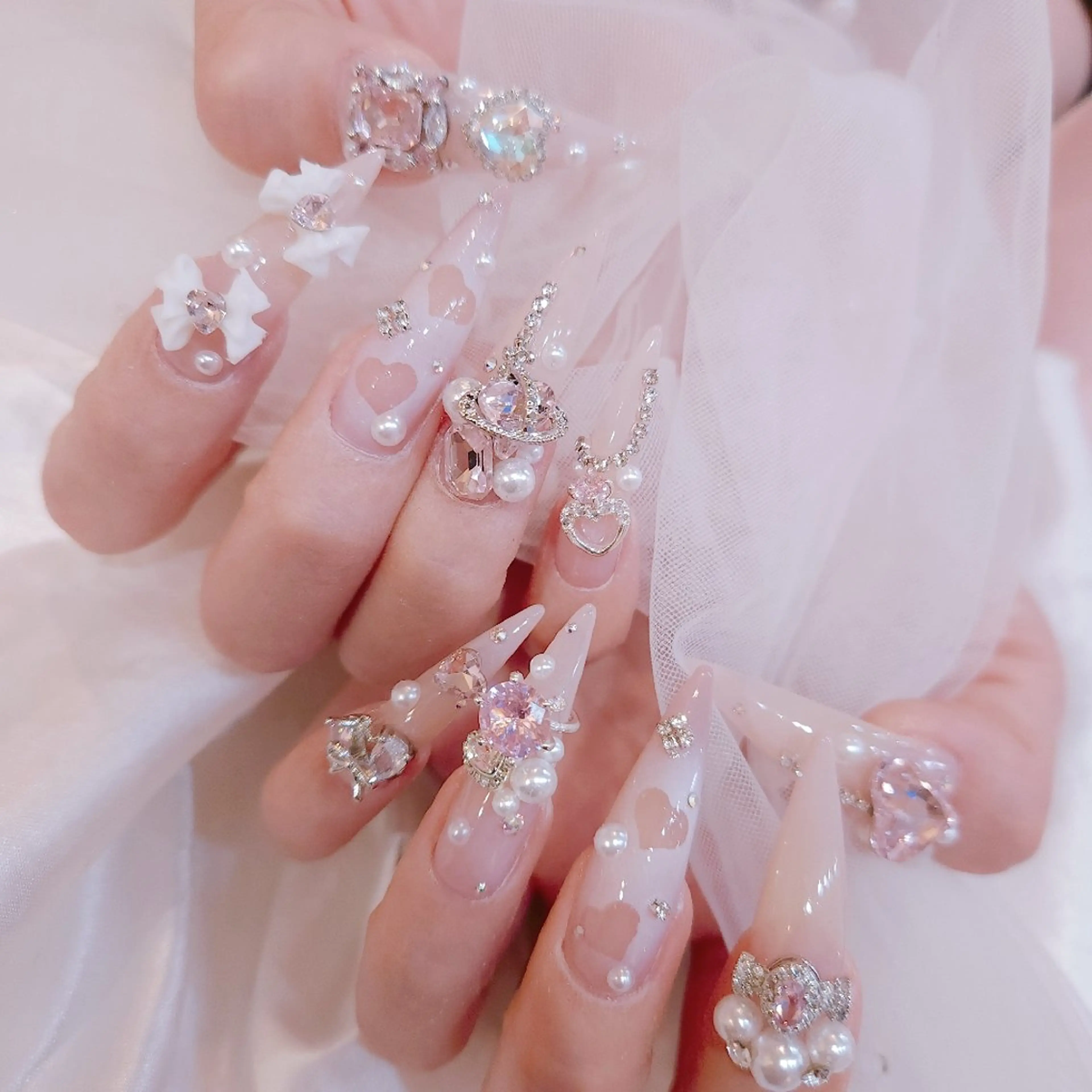 ネイル 梅田🦄中崎町🩵 u n o 0 1のネイルデザイン