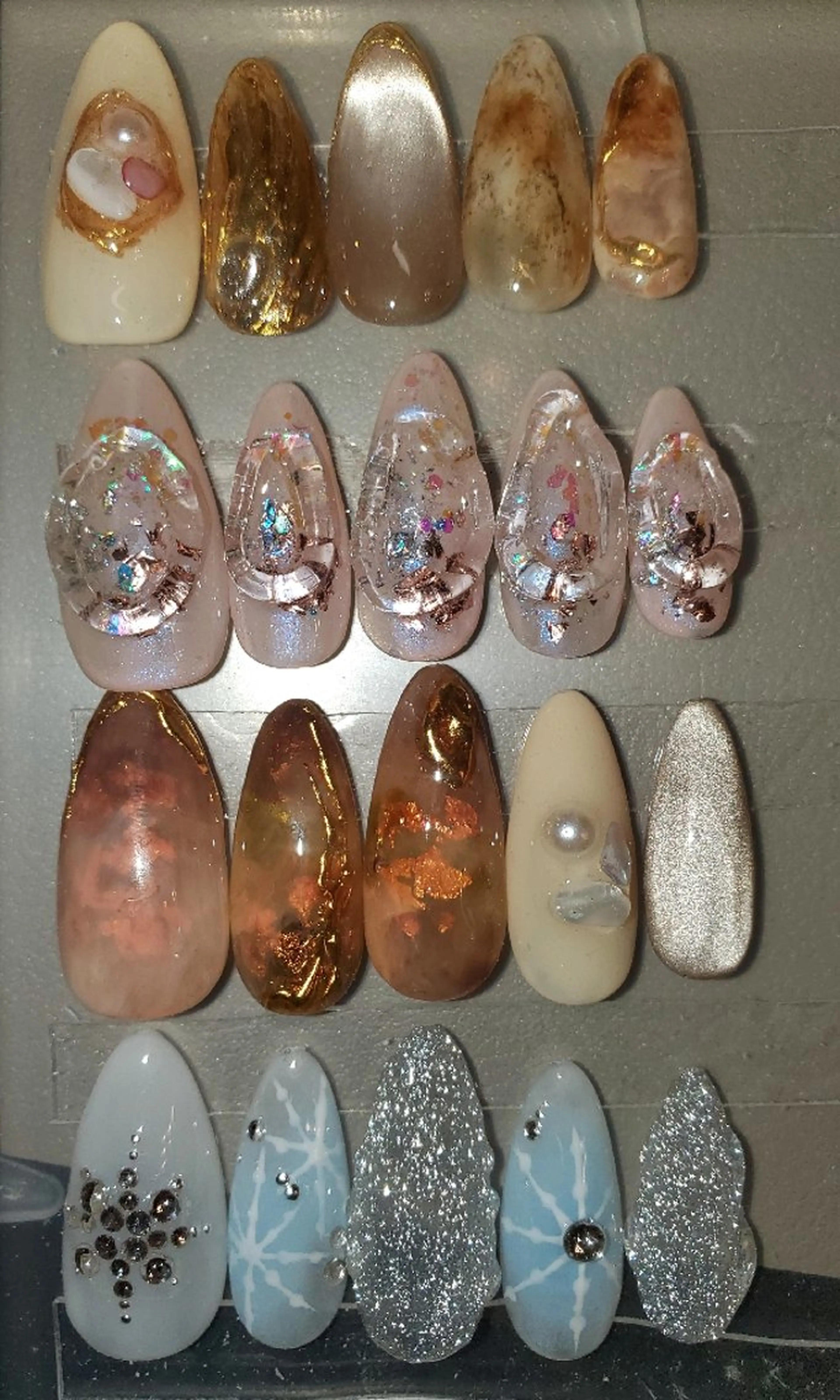 ネイル アートネイル AYA NAILZ yukiのネイルデザイン