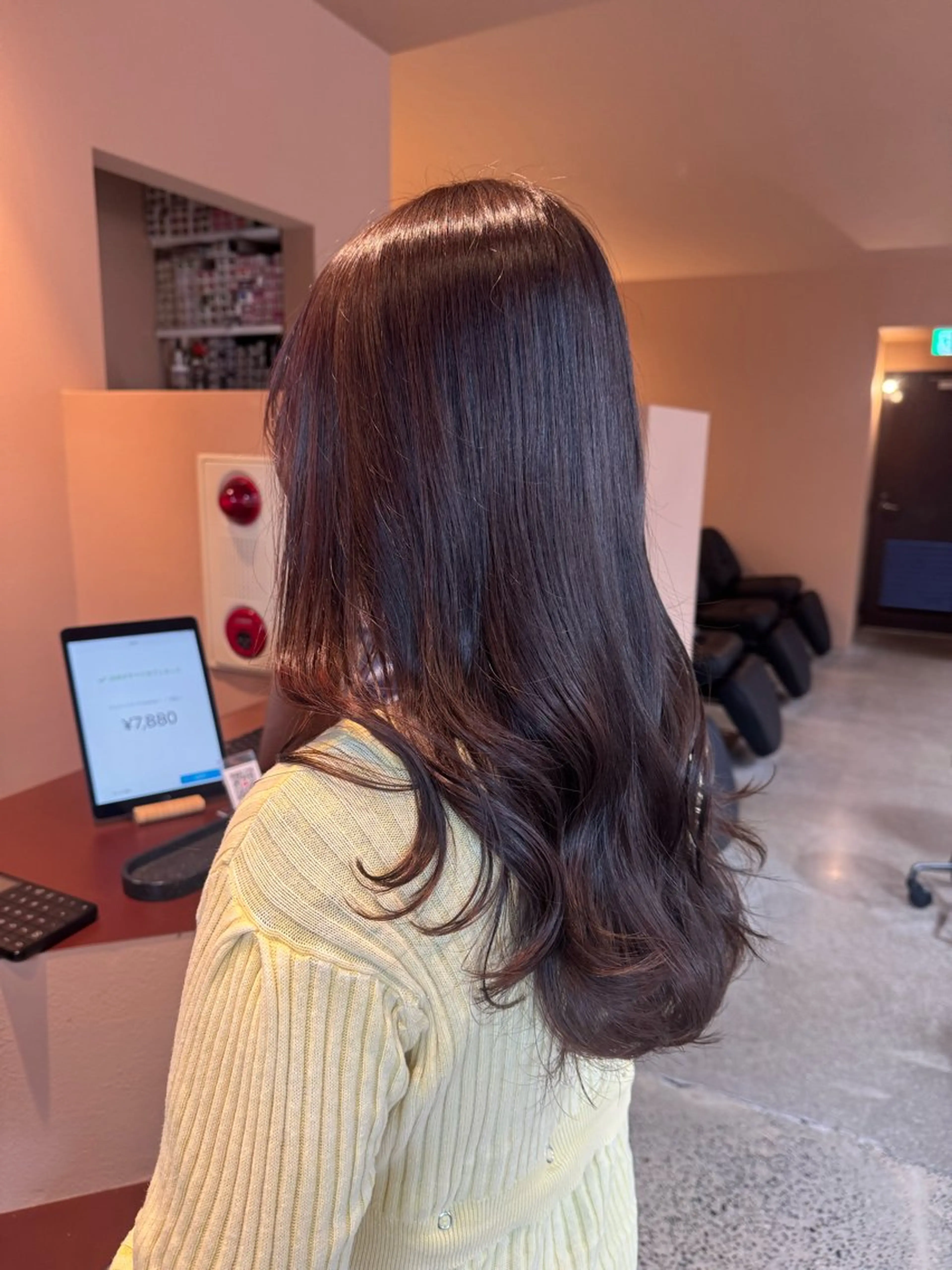 ロング カラー ブラウンカラー ヘアカラー トリートメント 【YOKE】　西田 乃那のヘアスタイル