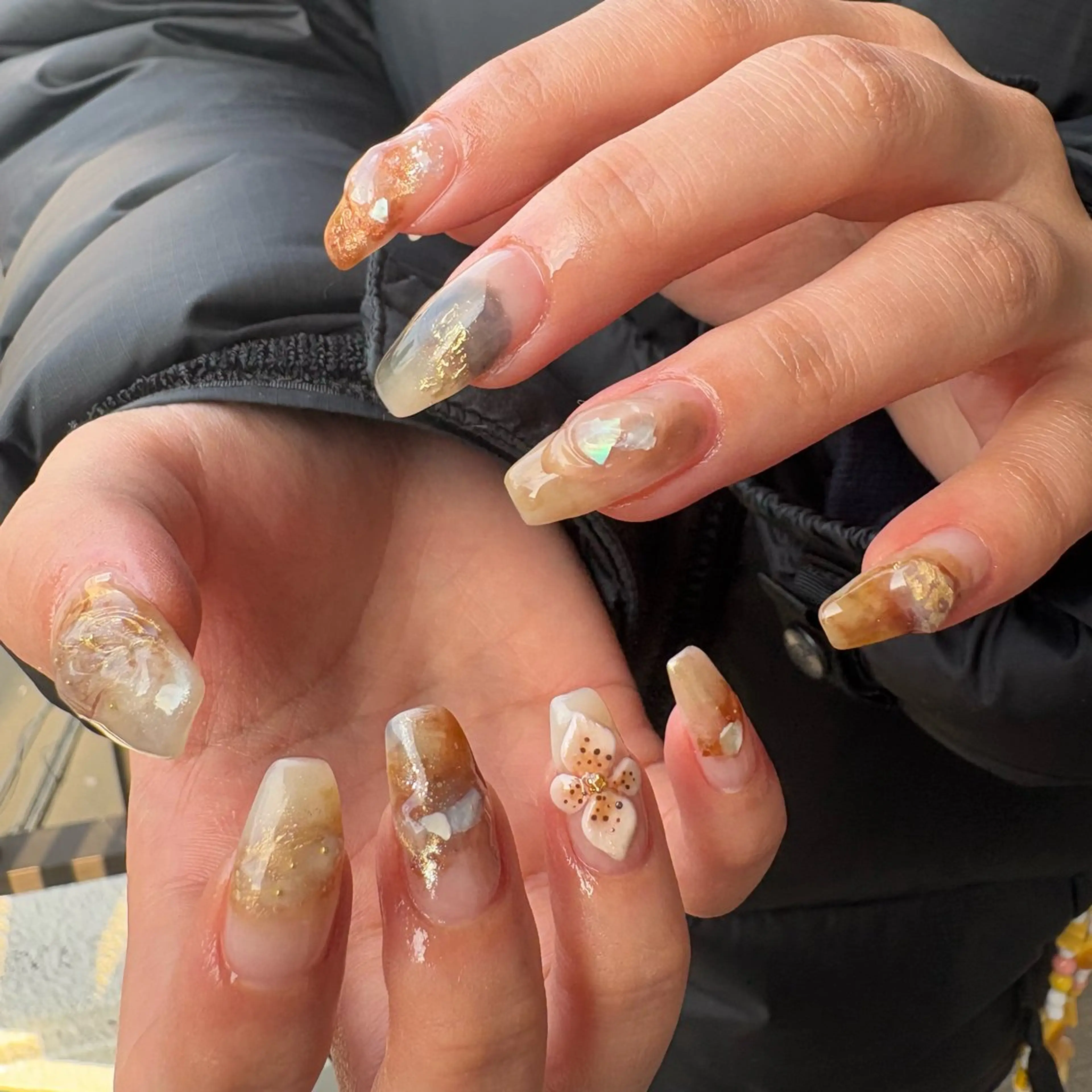 ネイル ハンドネイル カメレオン京橋🌻 草葉由佳のネイルデザイン