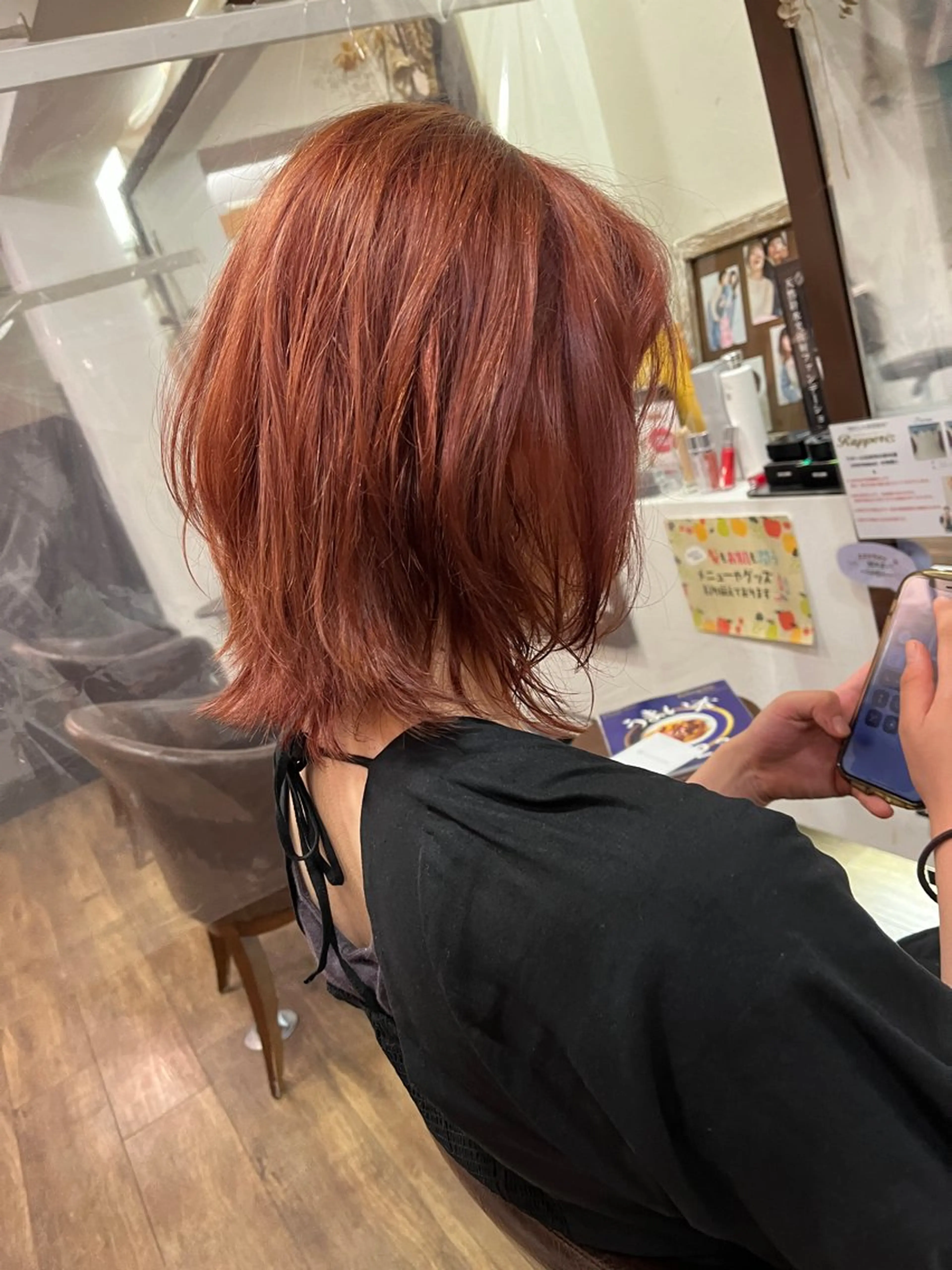 ミディアム カラー オレンジ ヘアカラー enn 髪質改善🩷 曽根依咲のヘアスタイル