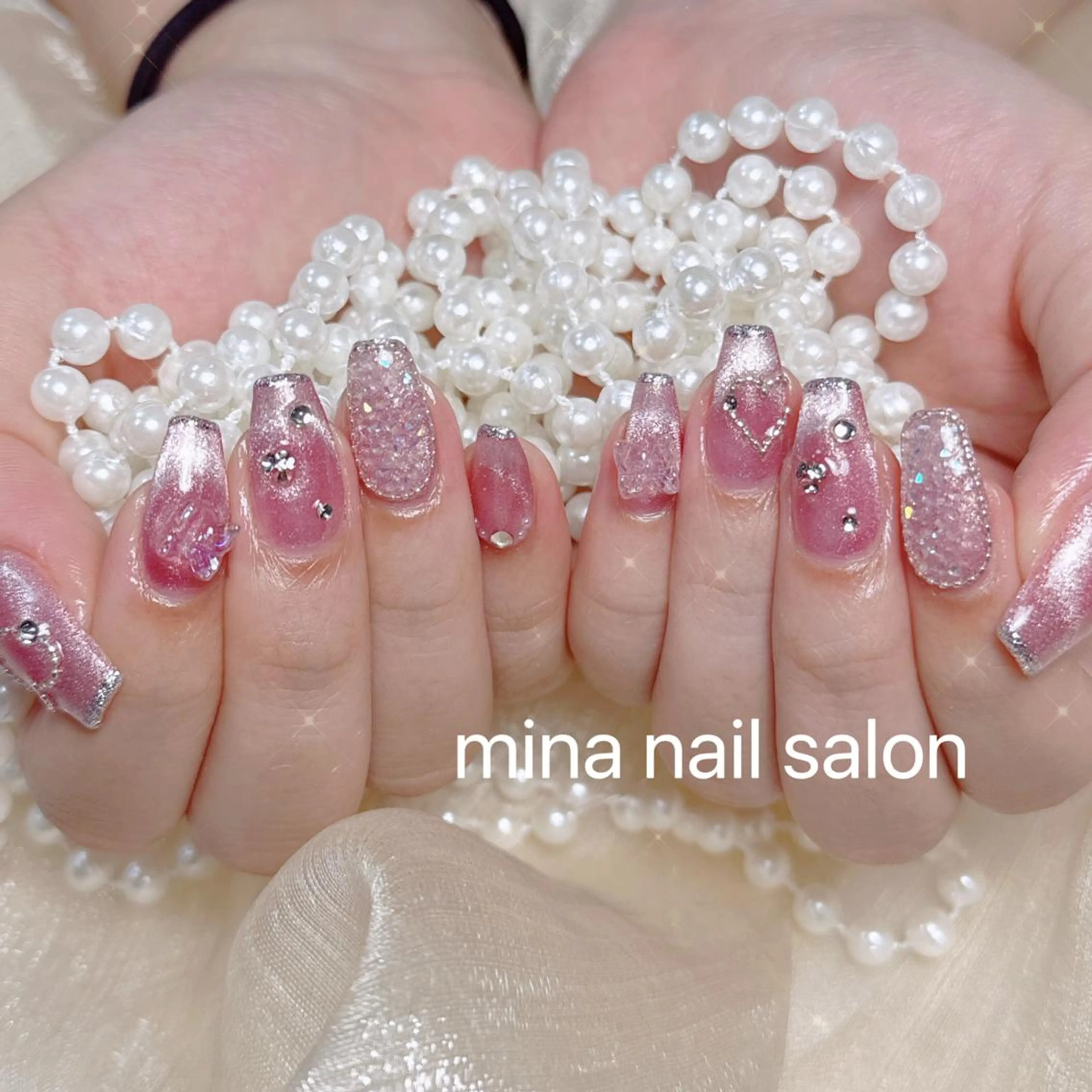 ネイル ハンドネイル queens nailsalonのネイルデザイン