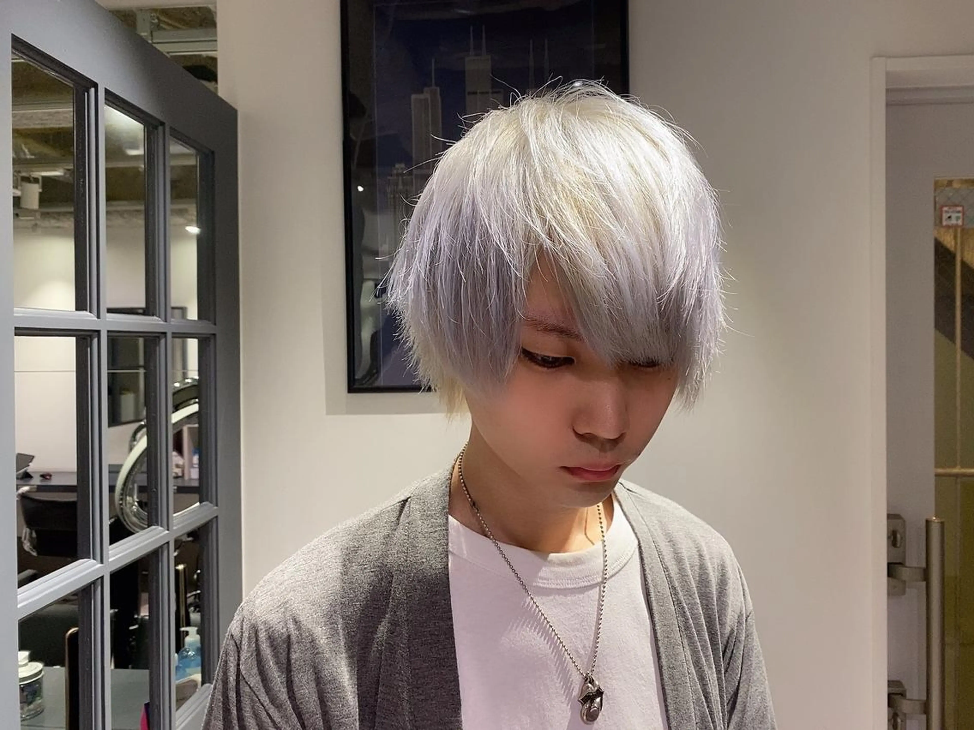 ロング メンズ メンズブリーチ L'wis　比佐野 大地のヘアスタイル