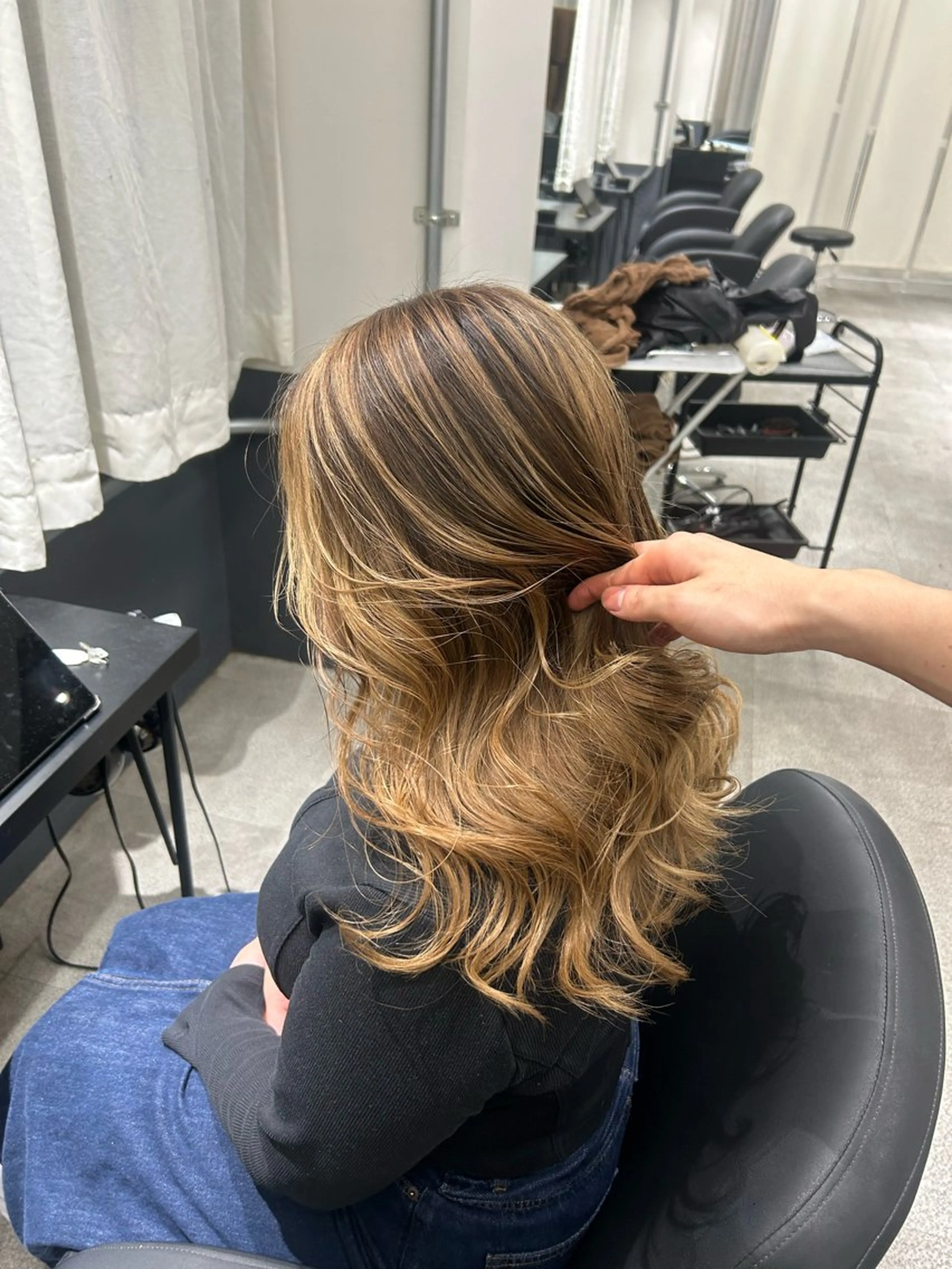 カラー ベージュカラー ヘアカラー YUDAIブリーチ• カラー/心斎橋•難波のヘアスタイル