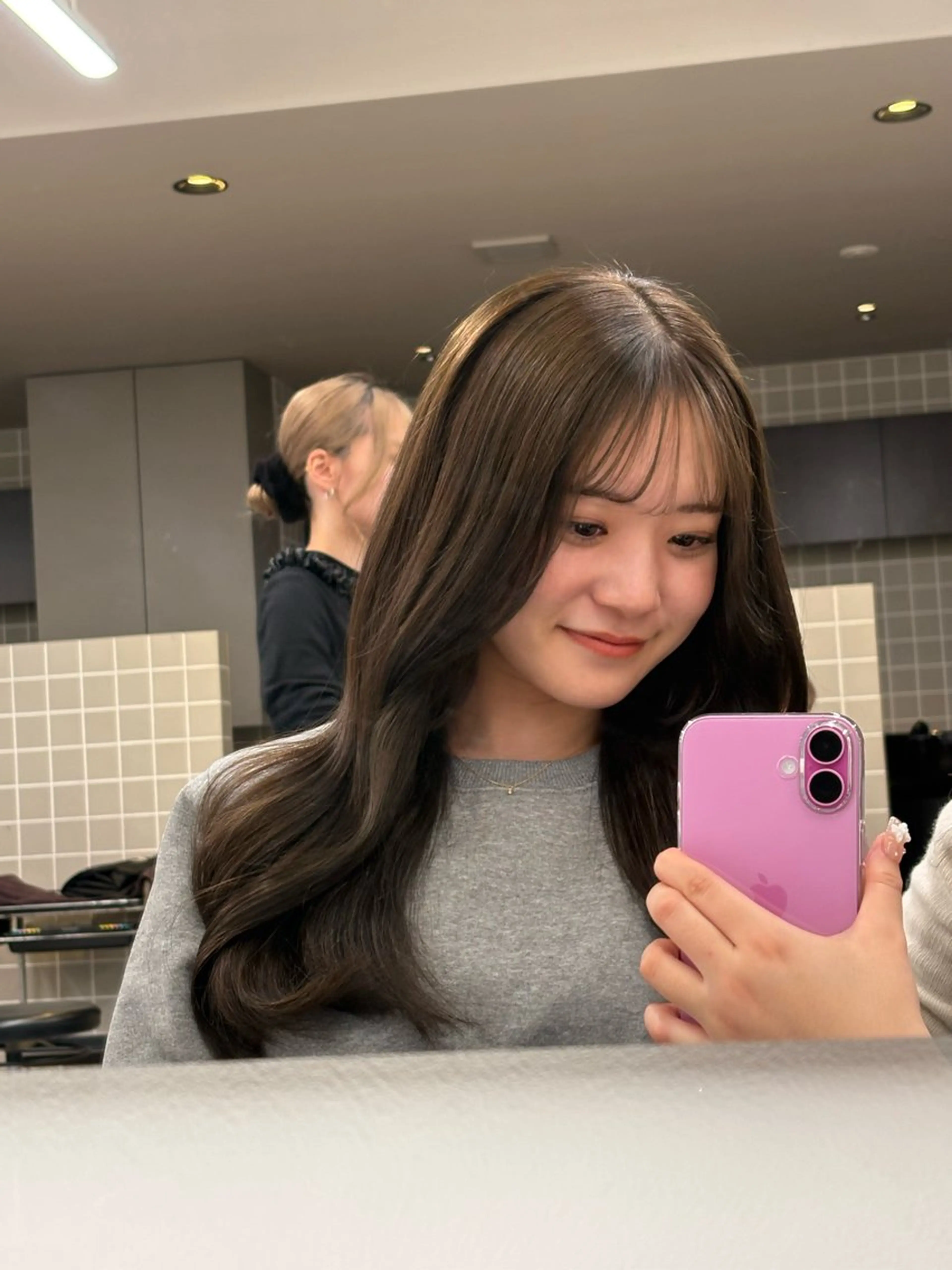 カラー ヘアカラー トリートメント 透明感ベージュ🤎 ナチュラルレイヤーのヘアスタイル