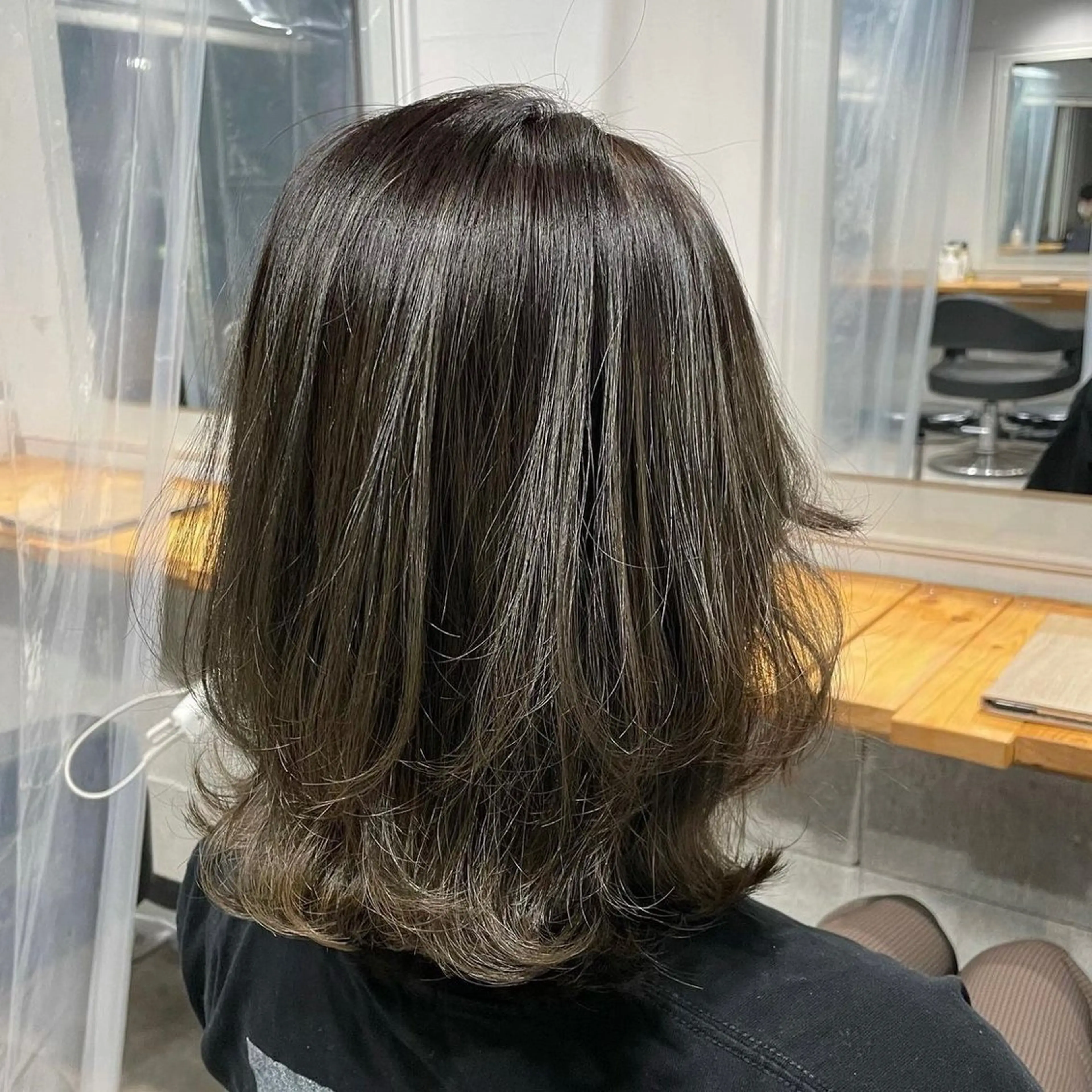 セミロング ヘアカラー ヘッドスパ レイヤーStyle 🩵菜々実のヘアスタイル