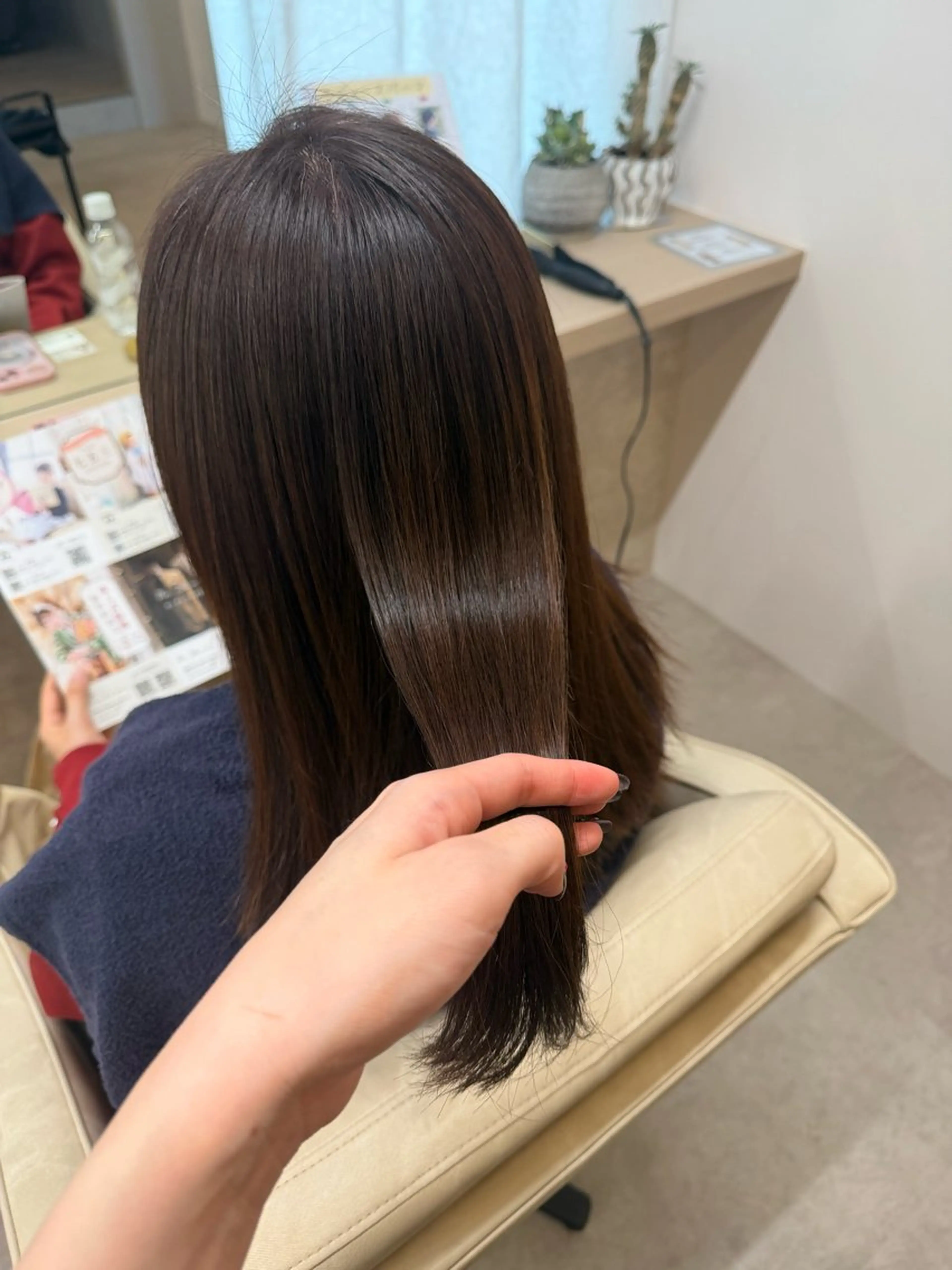 セミロング 兼古 望羽のヘアスタイル
