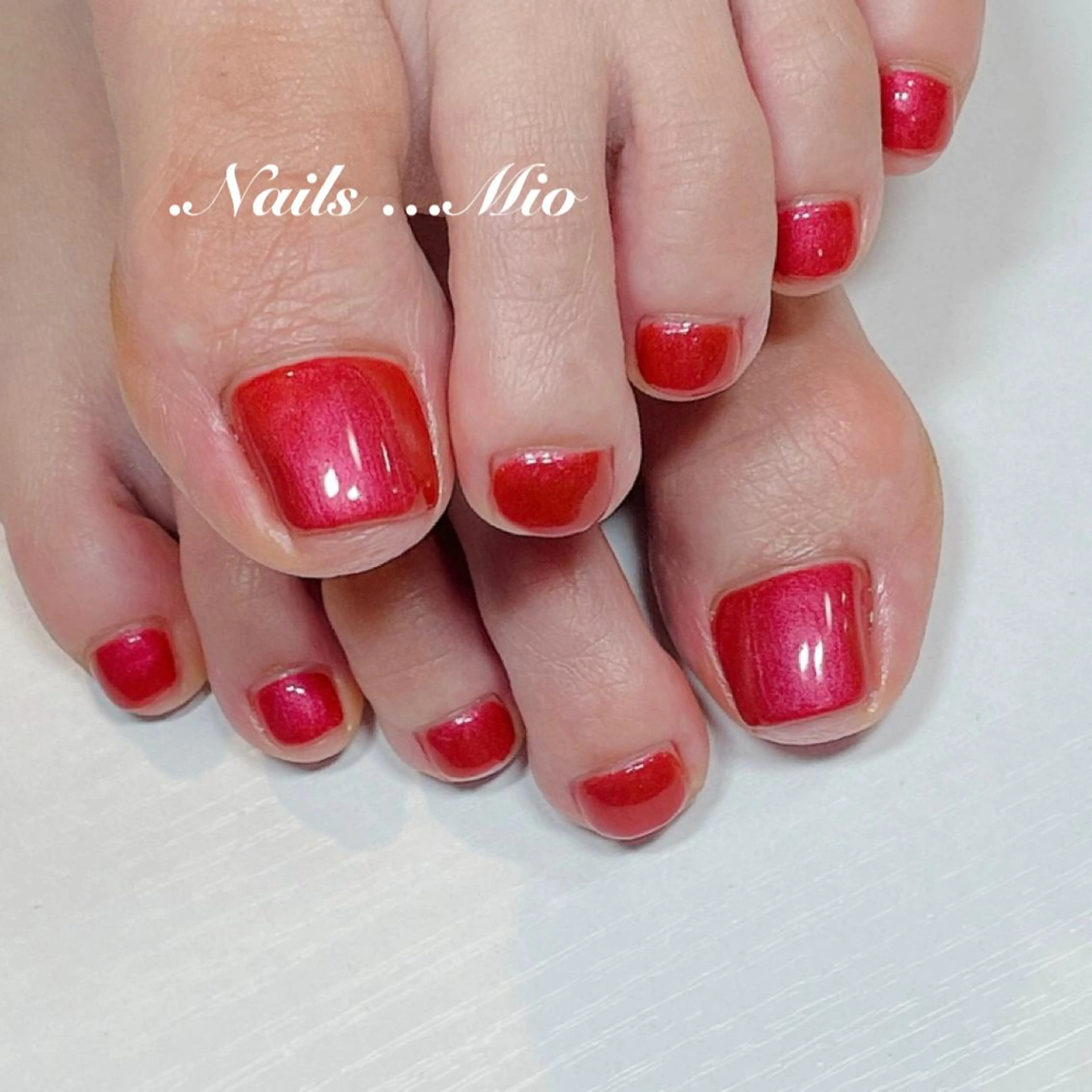 ネイル フットネイル ジェルネイル ワンカラーネイル フットネイル .Nails Mio 赤羽西ネイルサロンのネイルデザイン