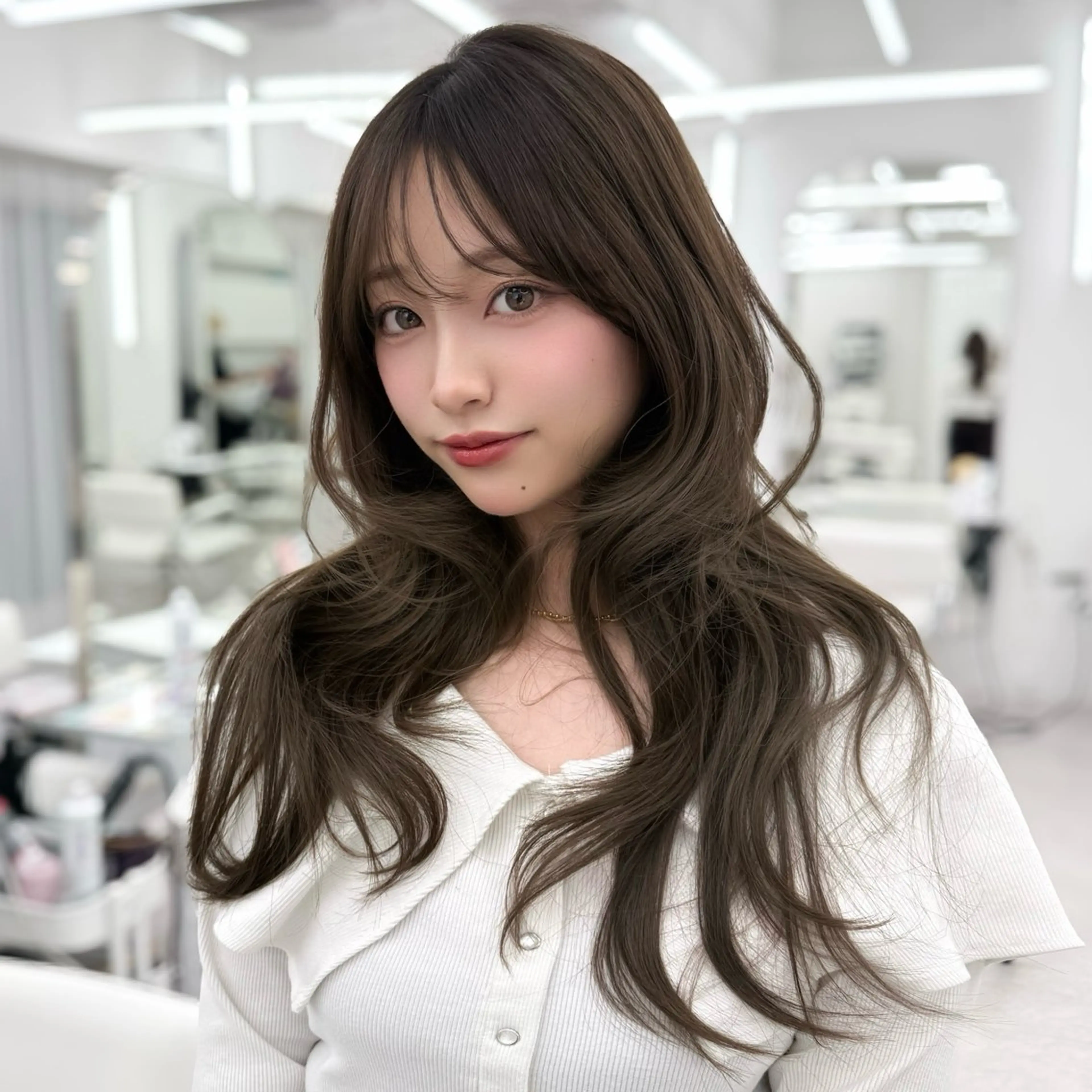 ロング カラー くびれヘア 髪質改善 韓国風ヘア レイヤーカット 似合わせカット カット ヘアカラー トリートメント 韓国ヘア🇰🇷× 髪質改善🫧テルのヘアスタイル