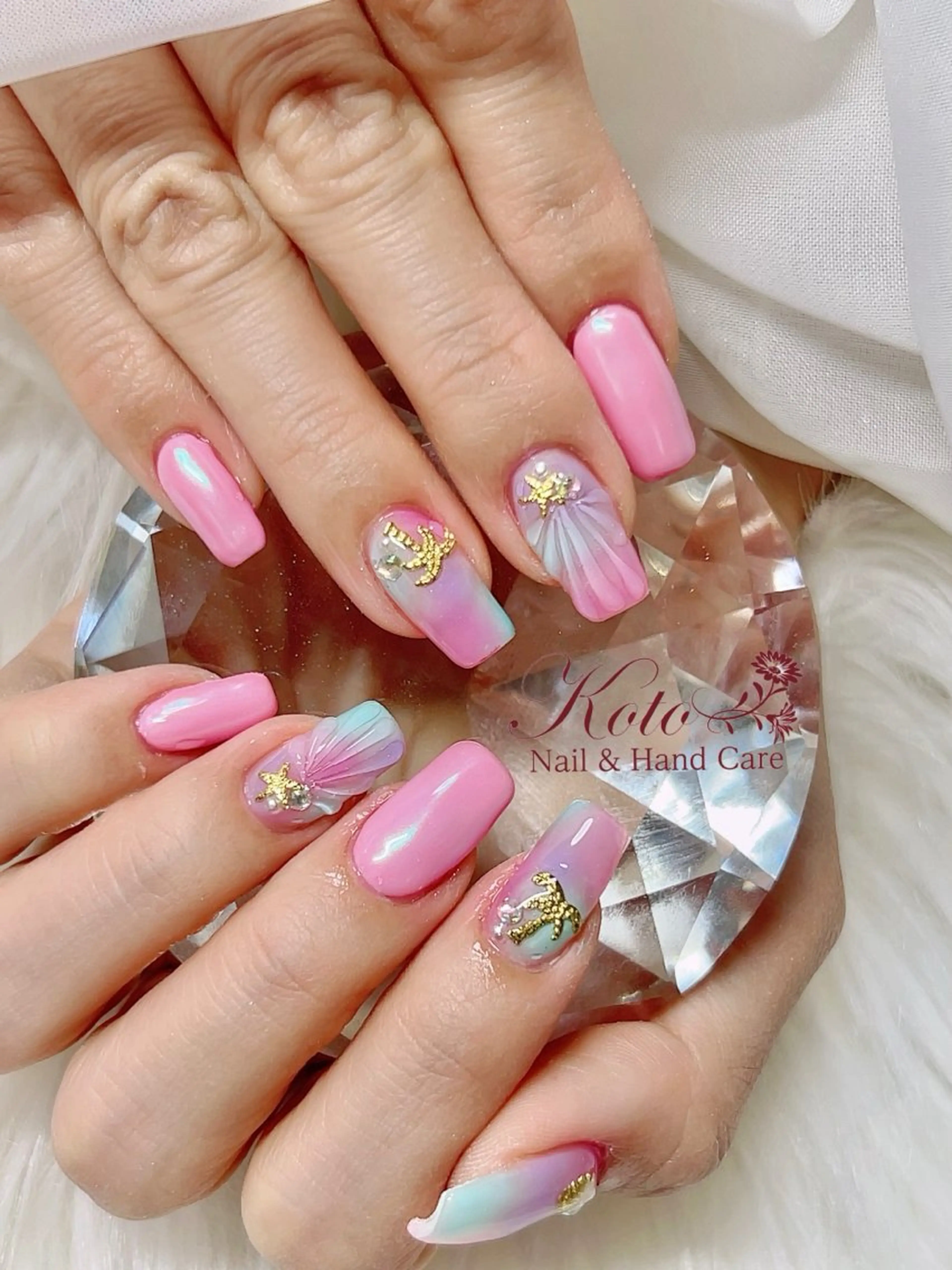 ネイル 長さ出し ジェルネイル 持ち込み ニュアンスネイル 赤色 ハンドネイル Nail Salon KOTOのネイルデザイン