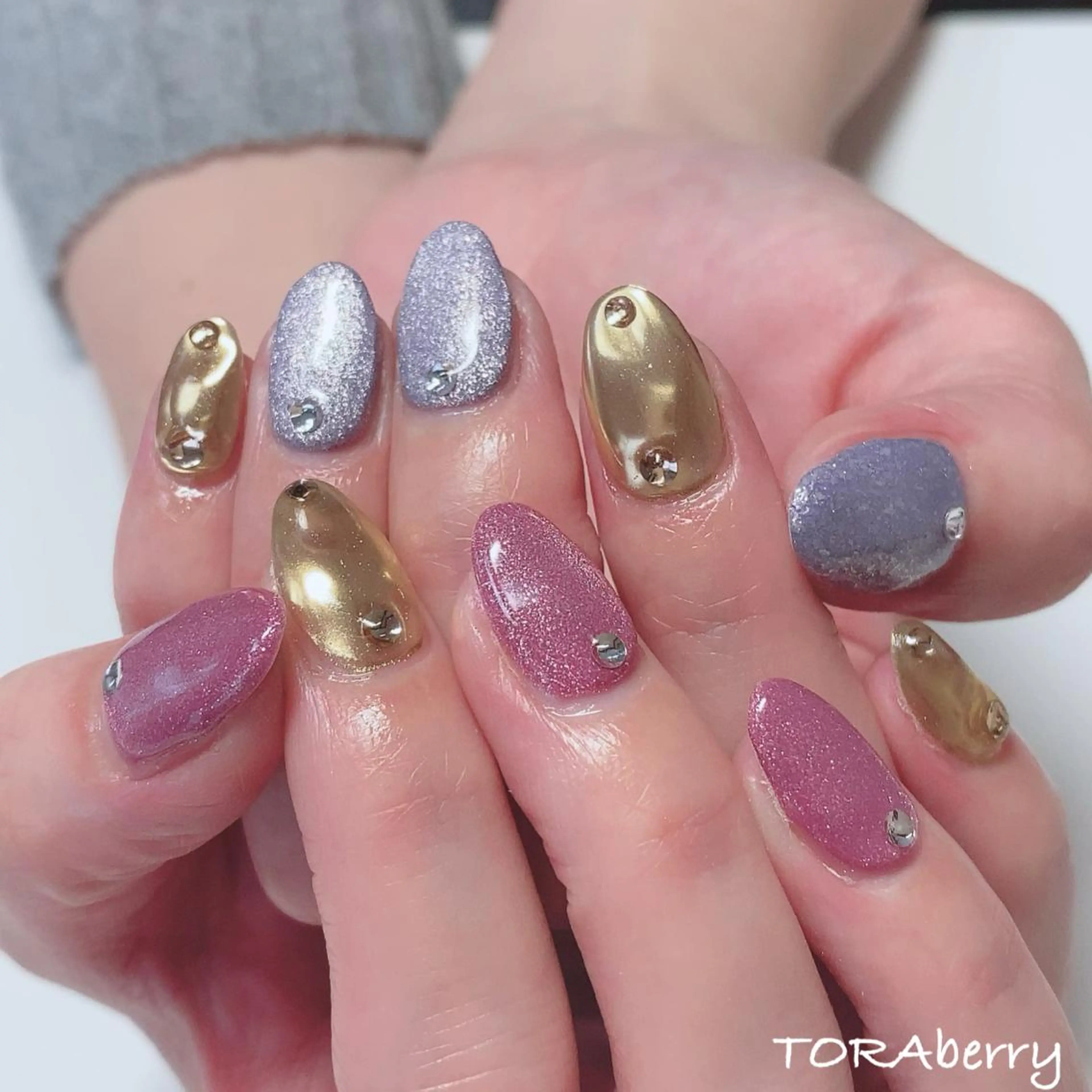 ネイル ネイリスト なつみのネイルデザイン