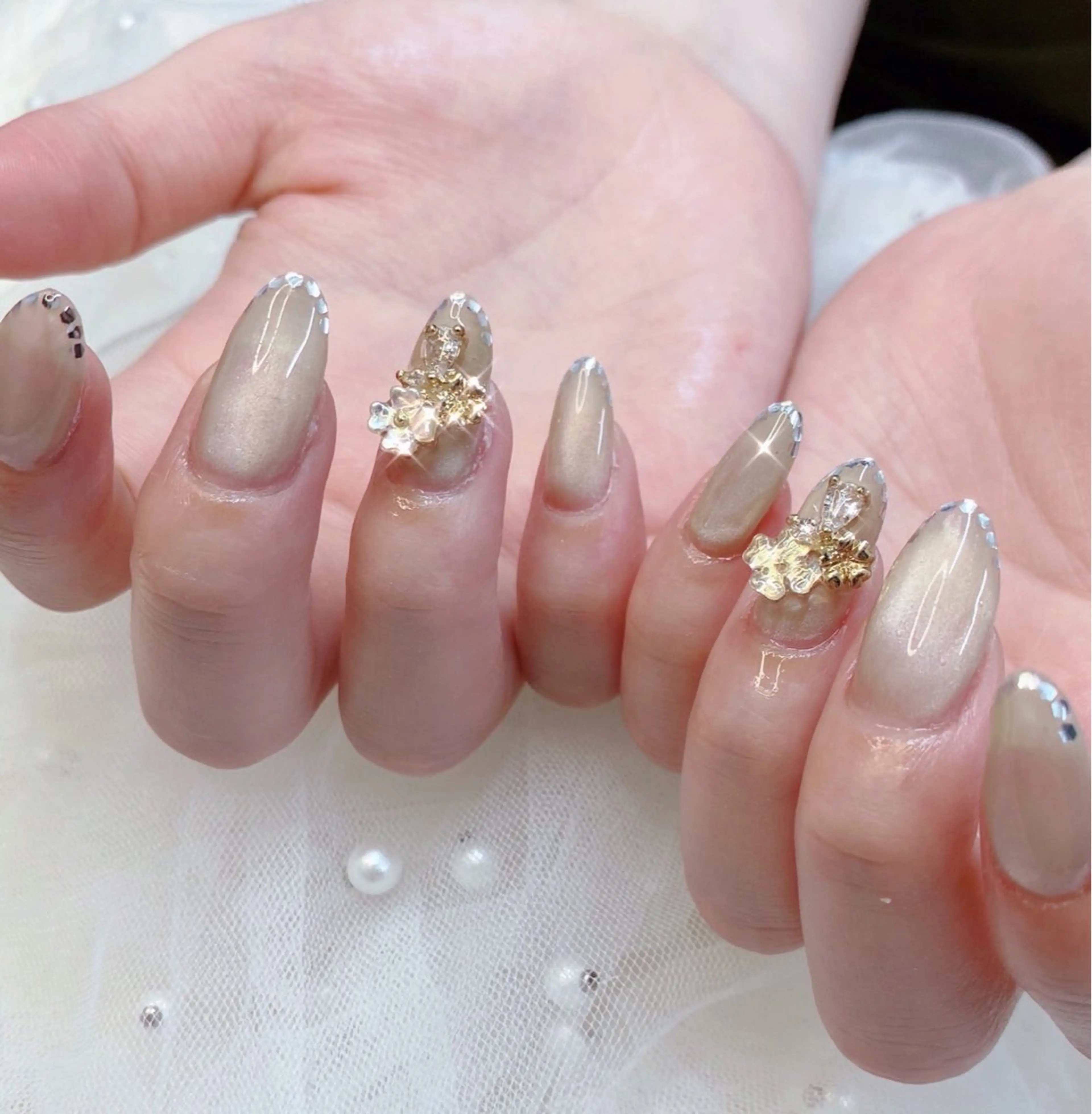 ネイル べっ甲ネイル フットネイル ゴールド マグネットネイル ミラーネイル ハンドネイル ハンドケア 大門浜松町 ネイルのネイルデザイン