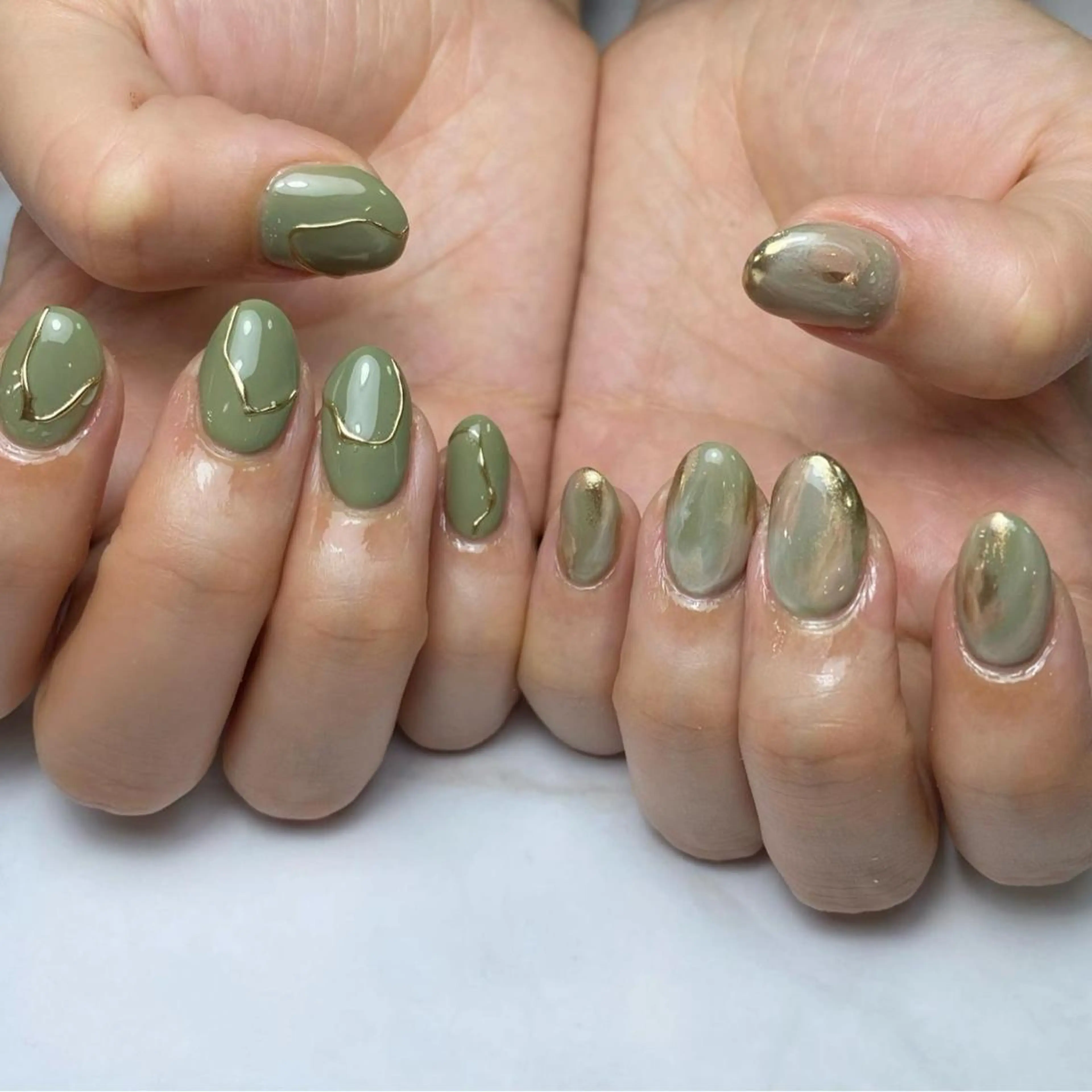 ネイル グリーン ロングネイル ニュアンスネイル ameria meguのネイルデザイン