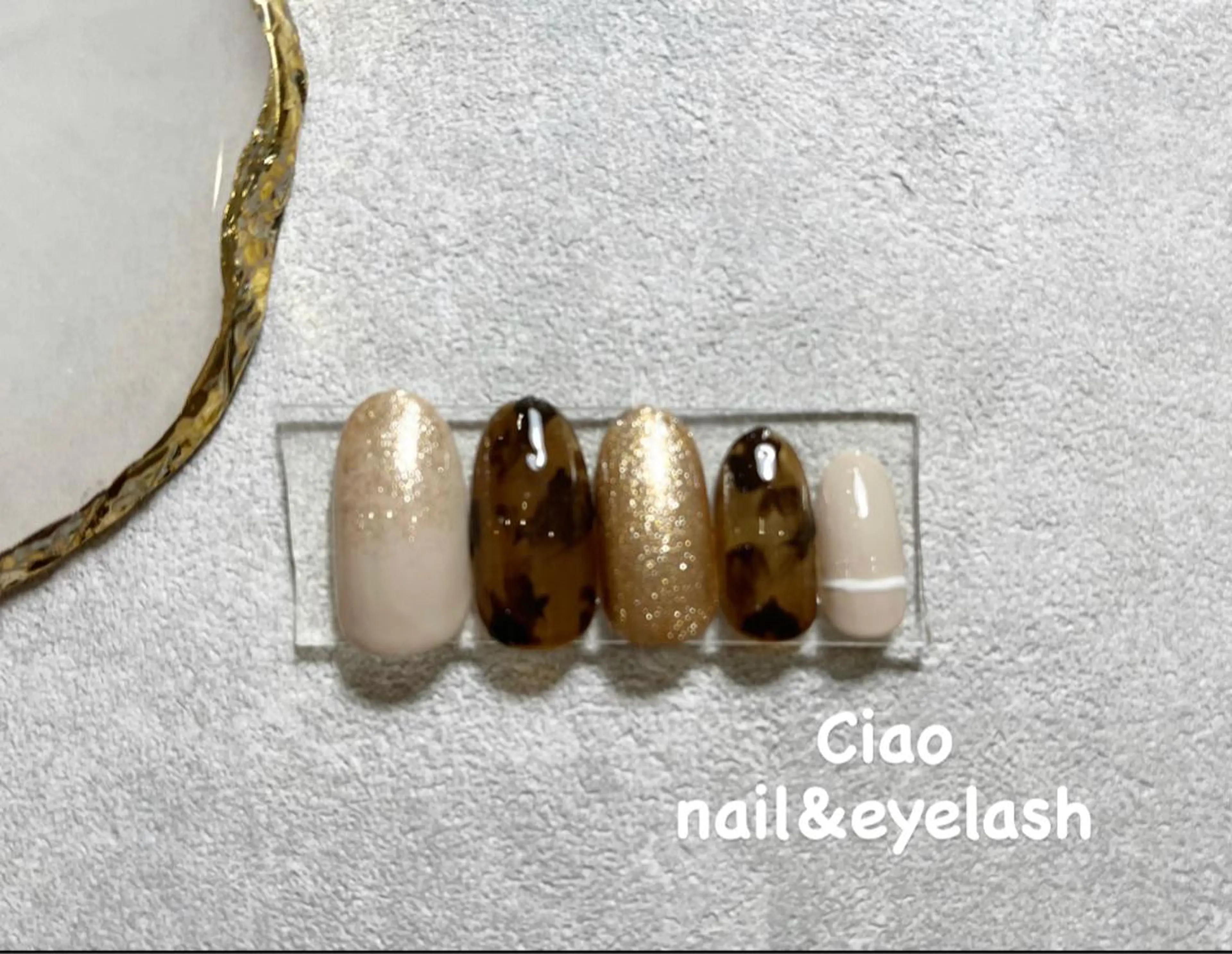 ネイル アートネイル ジェルネイル ニュアンスネイル シンプルネイル 冬ネイル #Amin nail salonのネイルデザイン