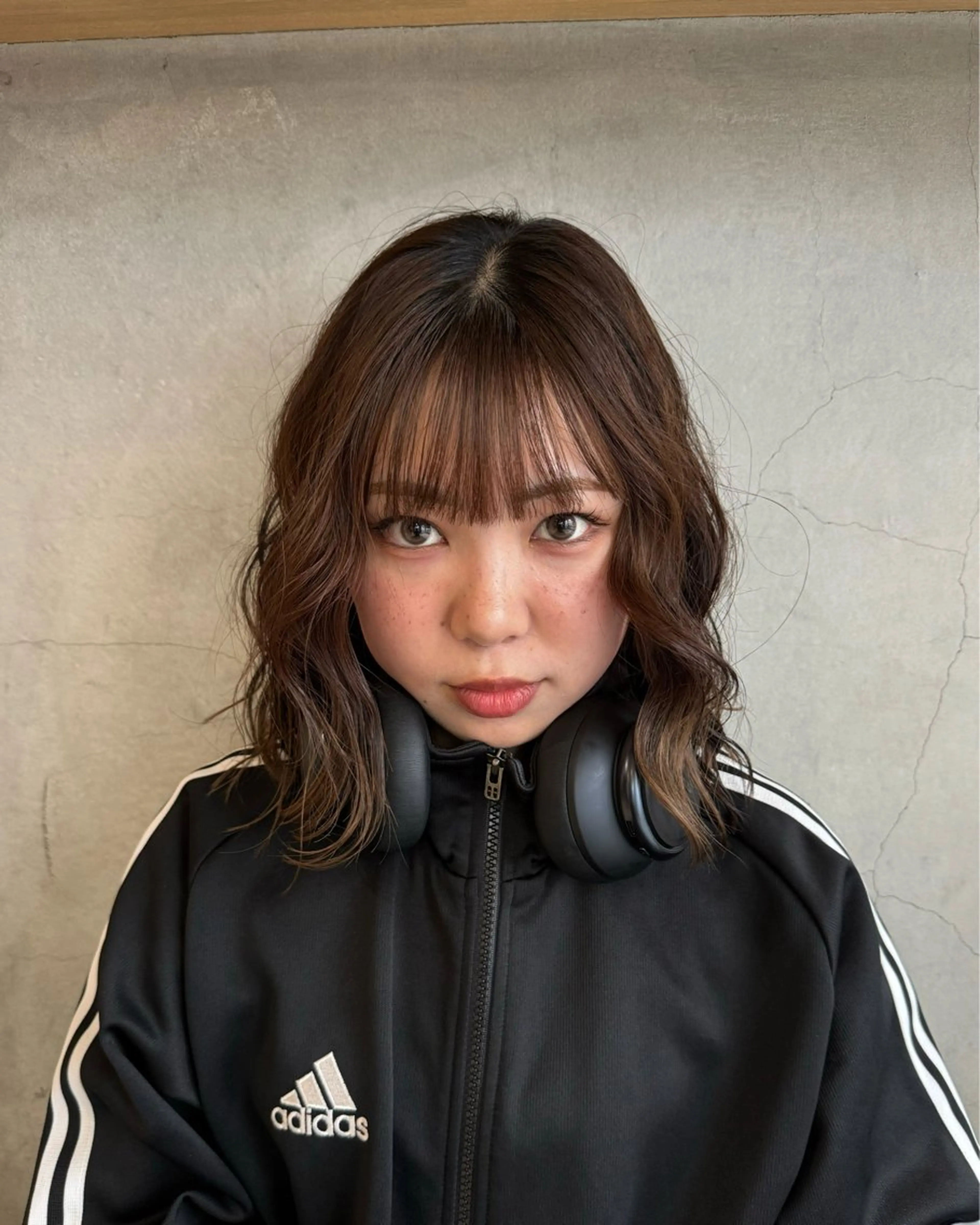 ショート ひなの🫧ベージュ系 艶カラーのヘアスタイル