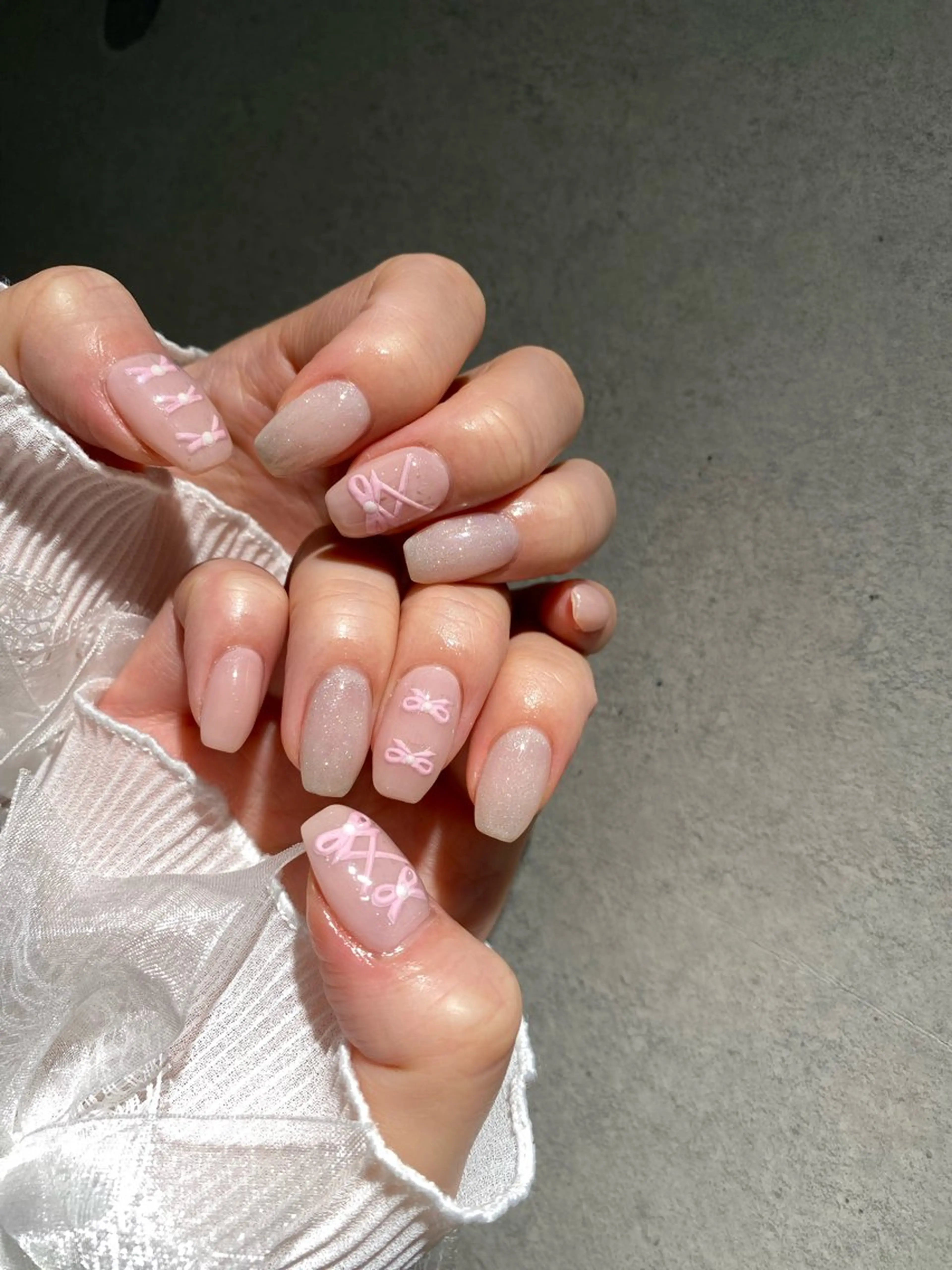 ネイル I-nailロング /ワンホン/キラキラのネイルデザイン