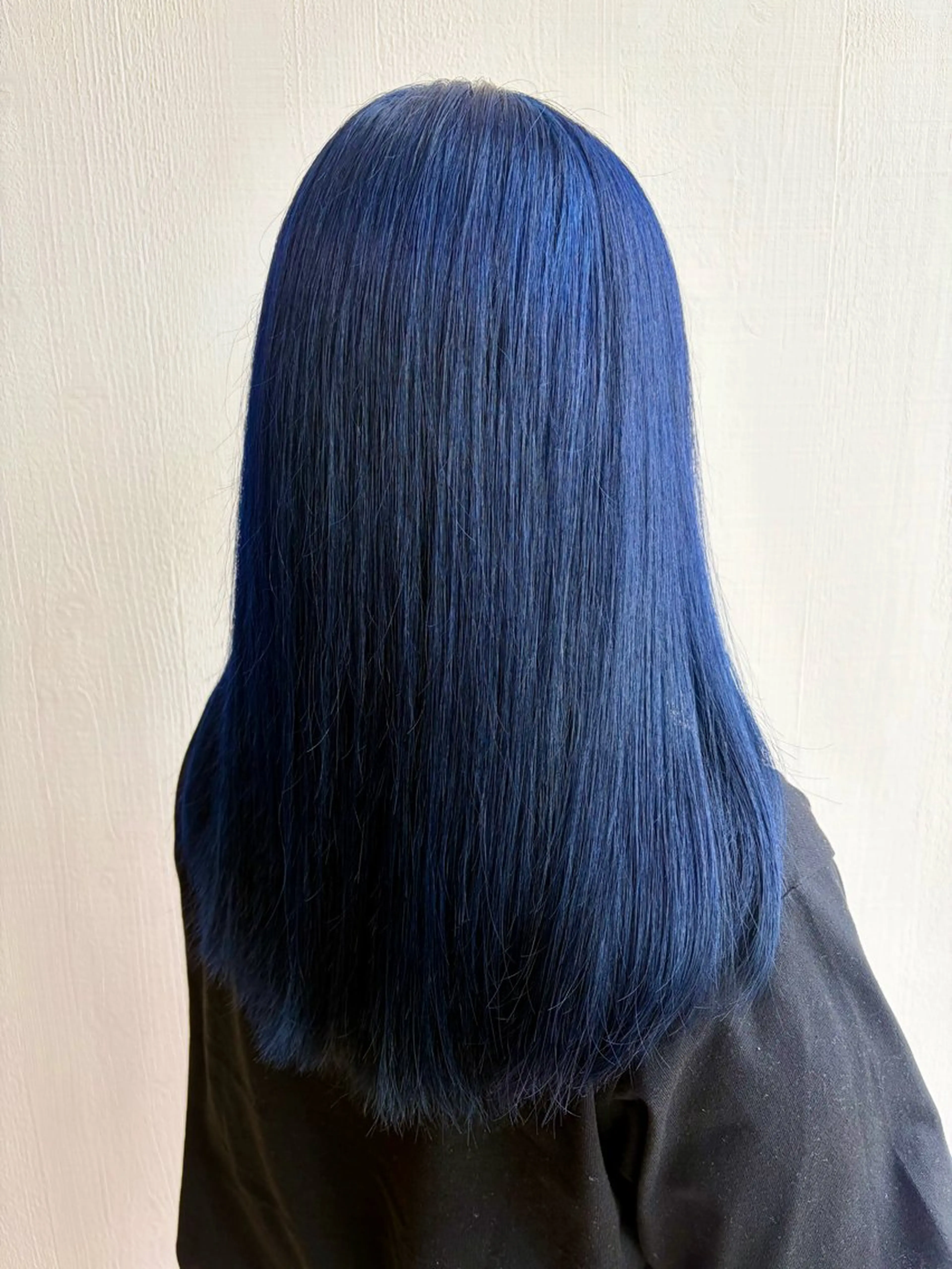 カラー ブルーカラー ネイビーカラー ヘアカラー 杉森 蘭琉のネイルデザイン