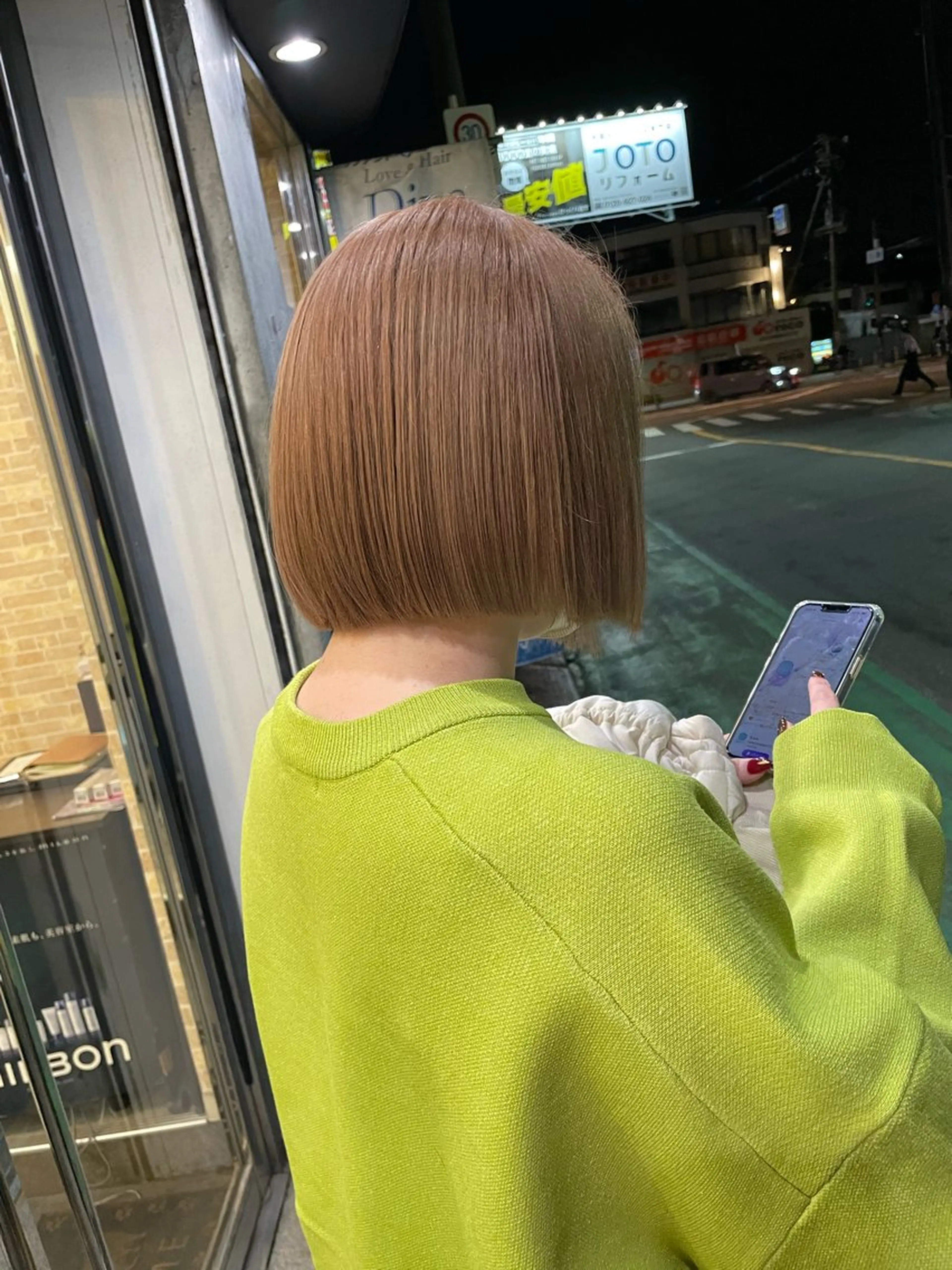 ショート ボブ シモダ クルミのヘアスタイル