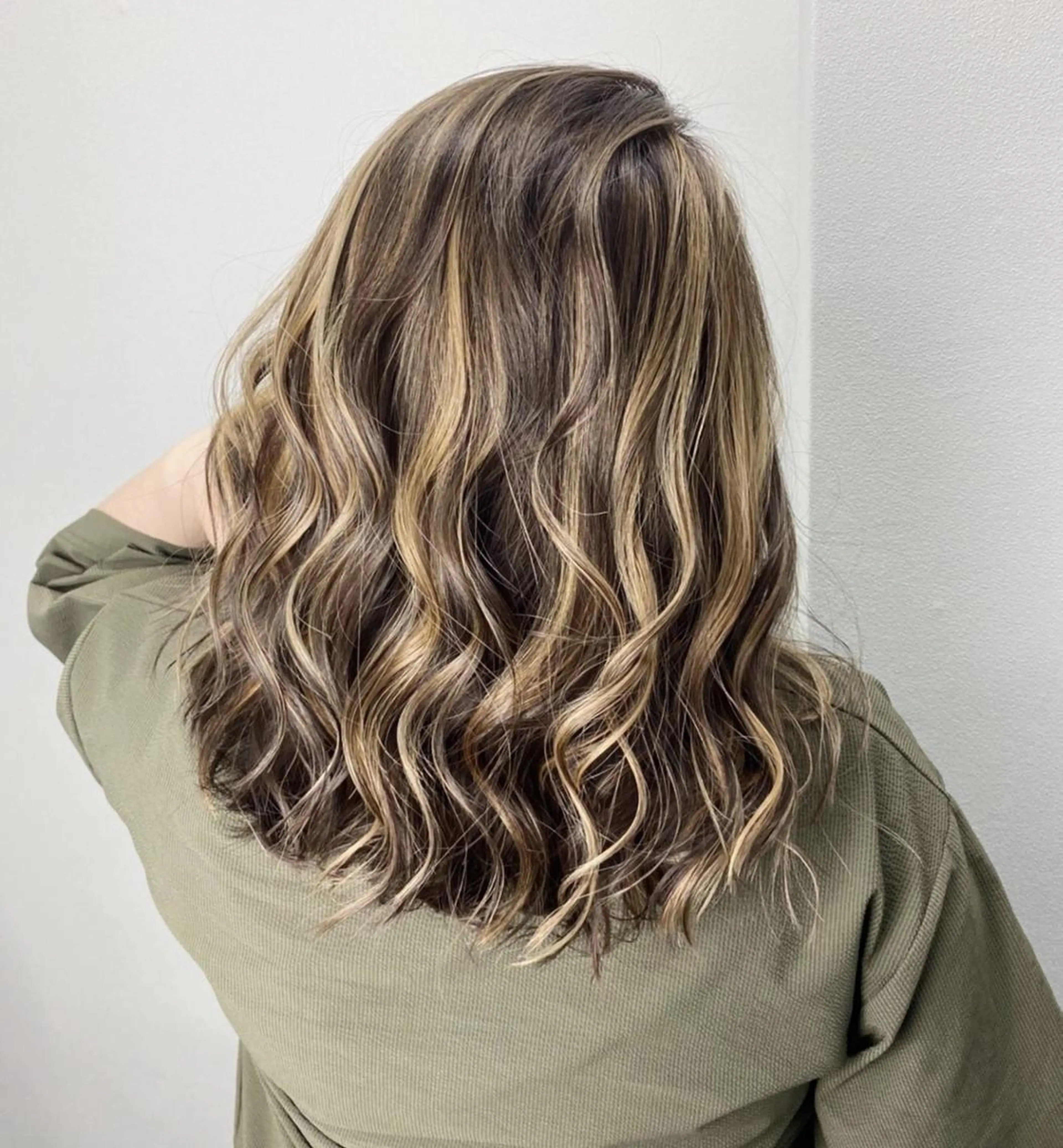 ロング ネイル カラー パーマ ヘアアレンジ マツエク・マツパ メンズ キッズ 🧡可愛い色落ち🧡 ハイトーン特化🧡のヘアスタイル