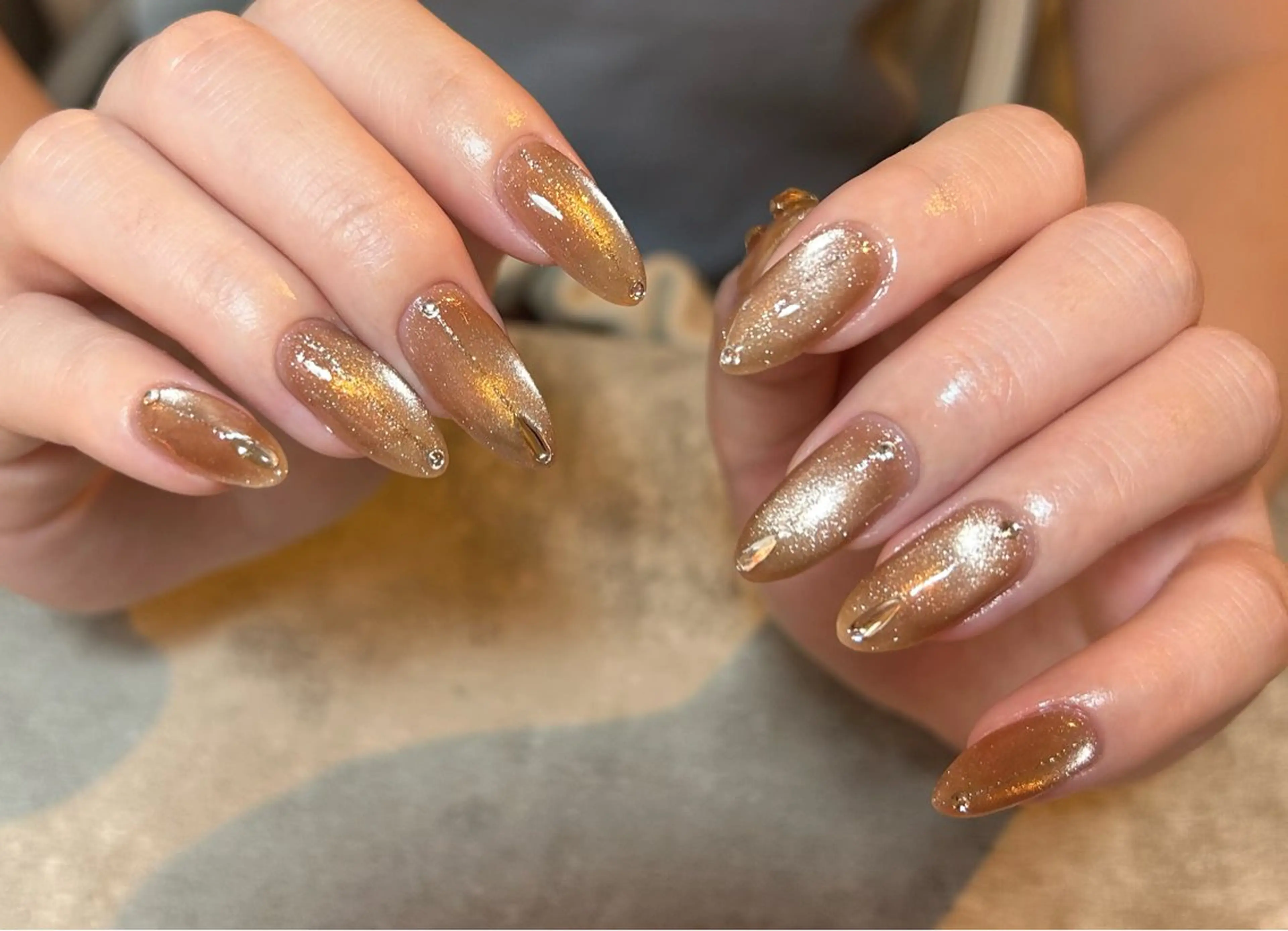 ネイル ハンドネイル フットネイル 三味 夏生のネイルデザイン