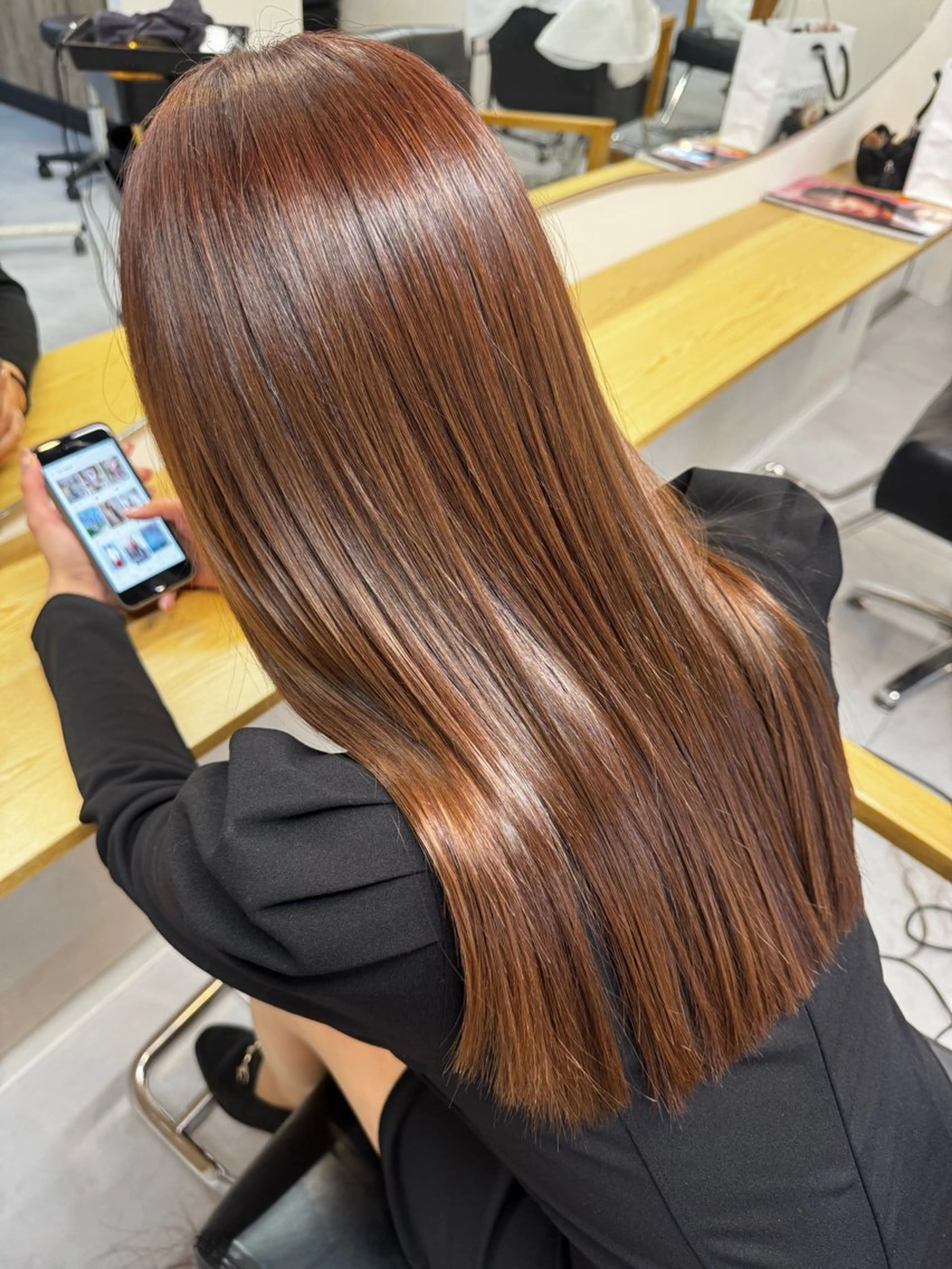 セミロング トリートメント 三浦 寛都のヘアスタイル