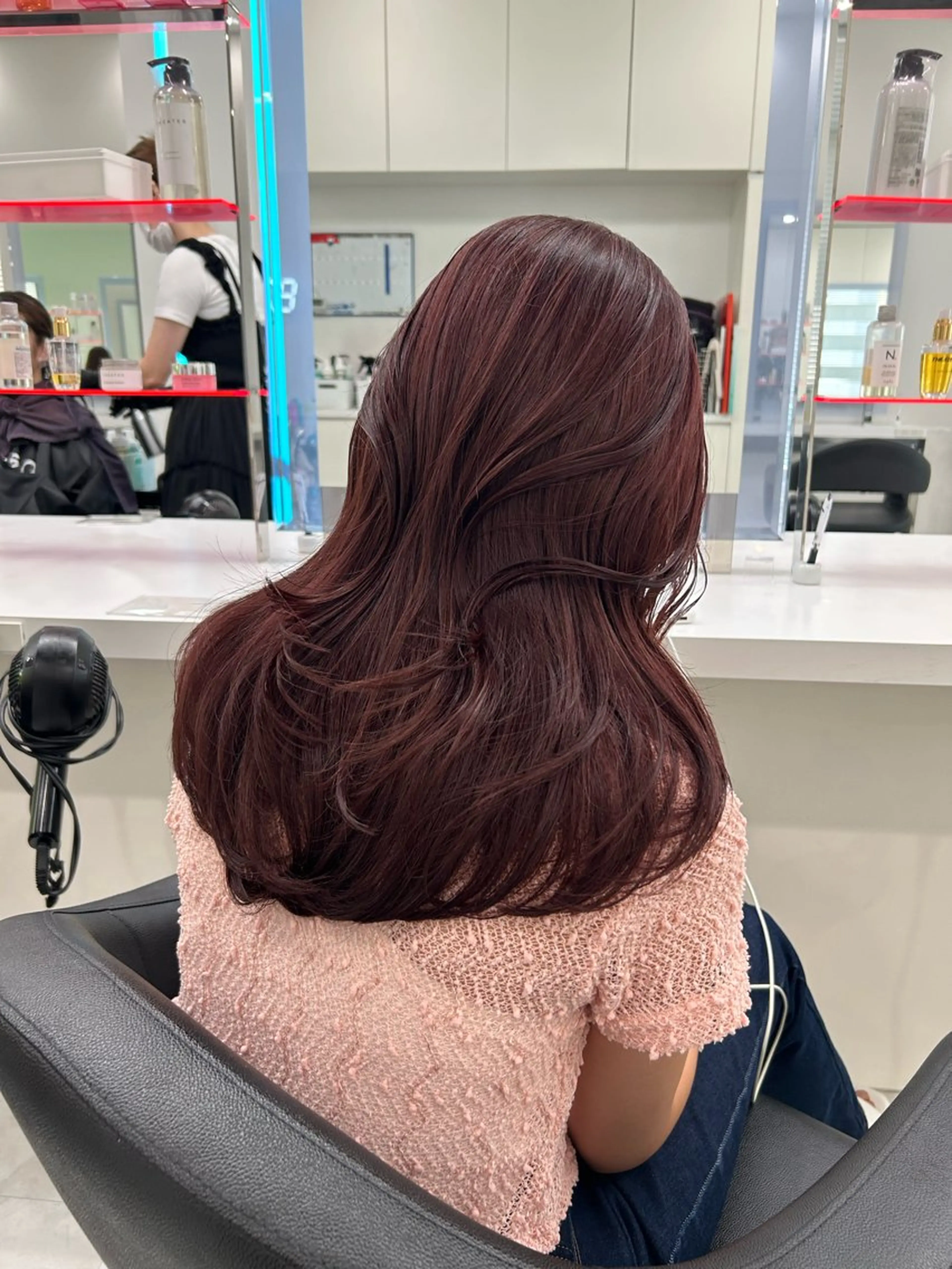 ミディアム カラー ブリーチ 透明感カラー ダブルカラー ラベンダーカラー ブリーチなしカラー 韓国カット/ パーマ/KOTAのヘアスタイル