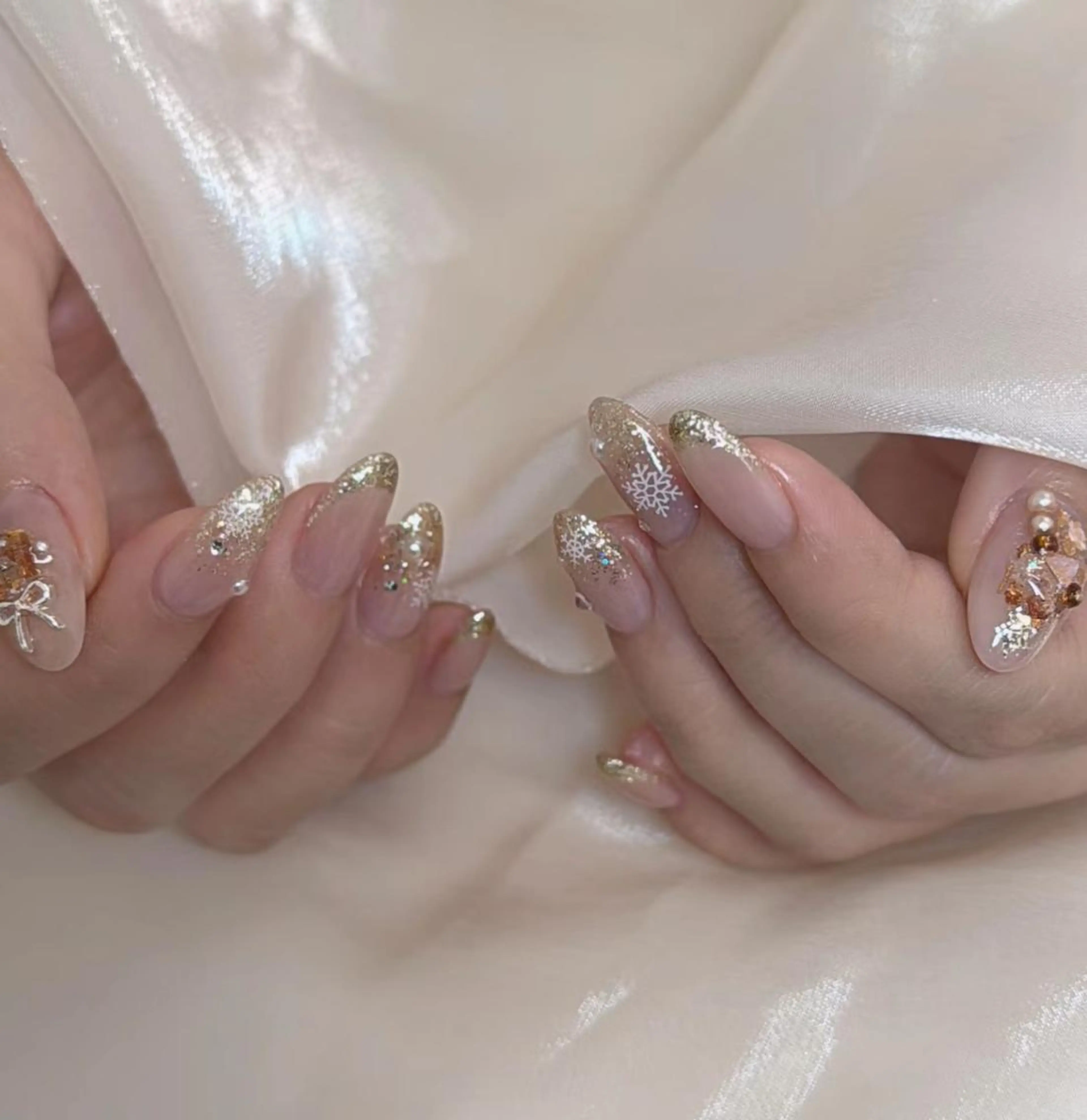 ネイル RAFFINE haru🦋🩵のネイルデザイン