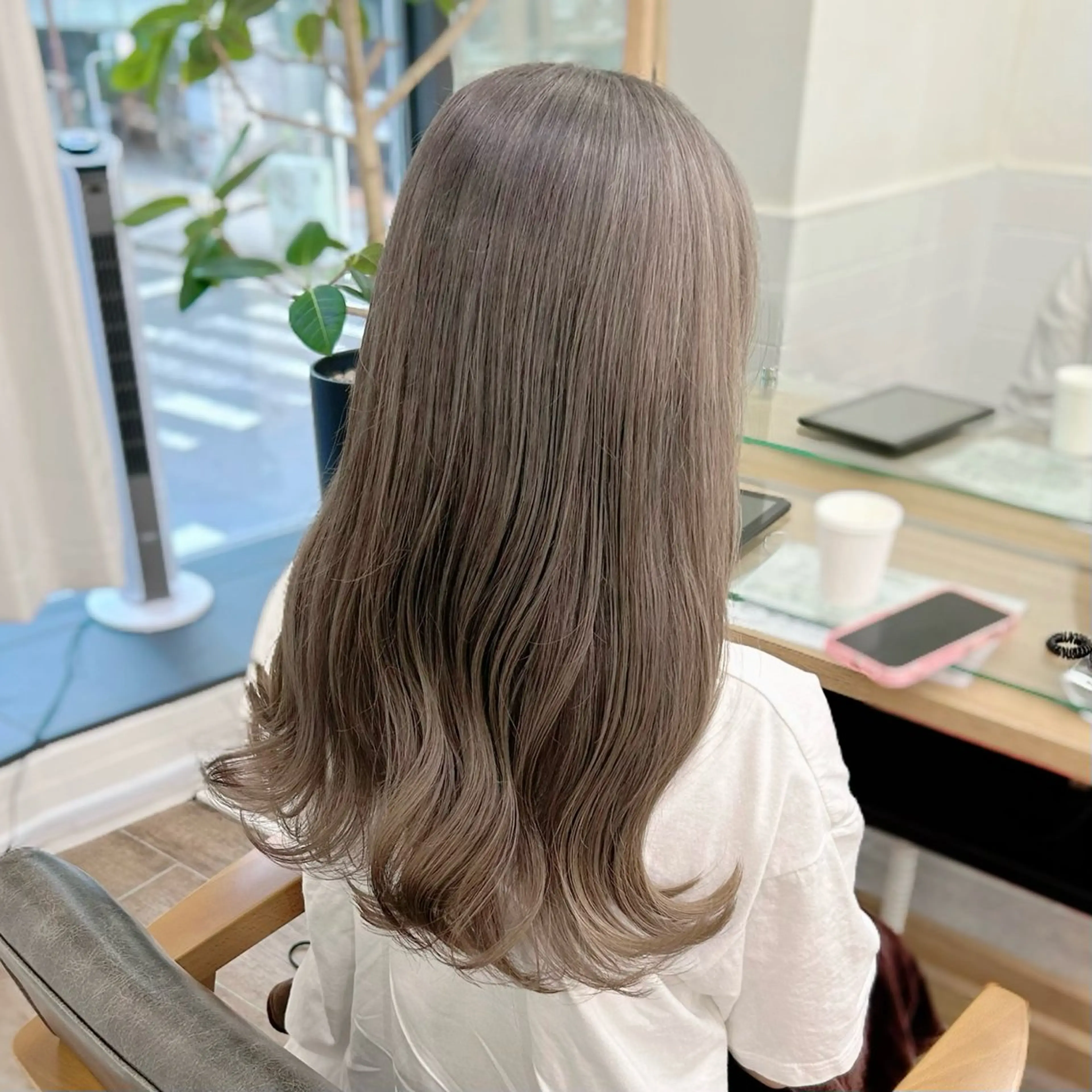 ロング カラー カット ヘアカラー 🎀オタク美容師艶髪 カラーERINA🎀のヘアスタイル