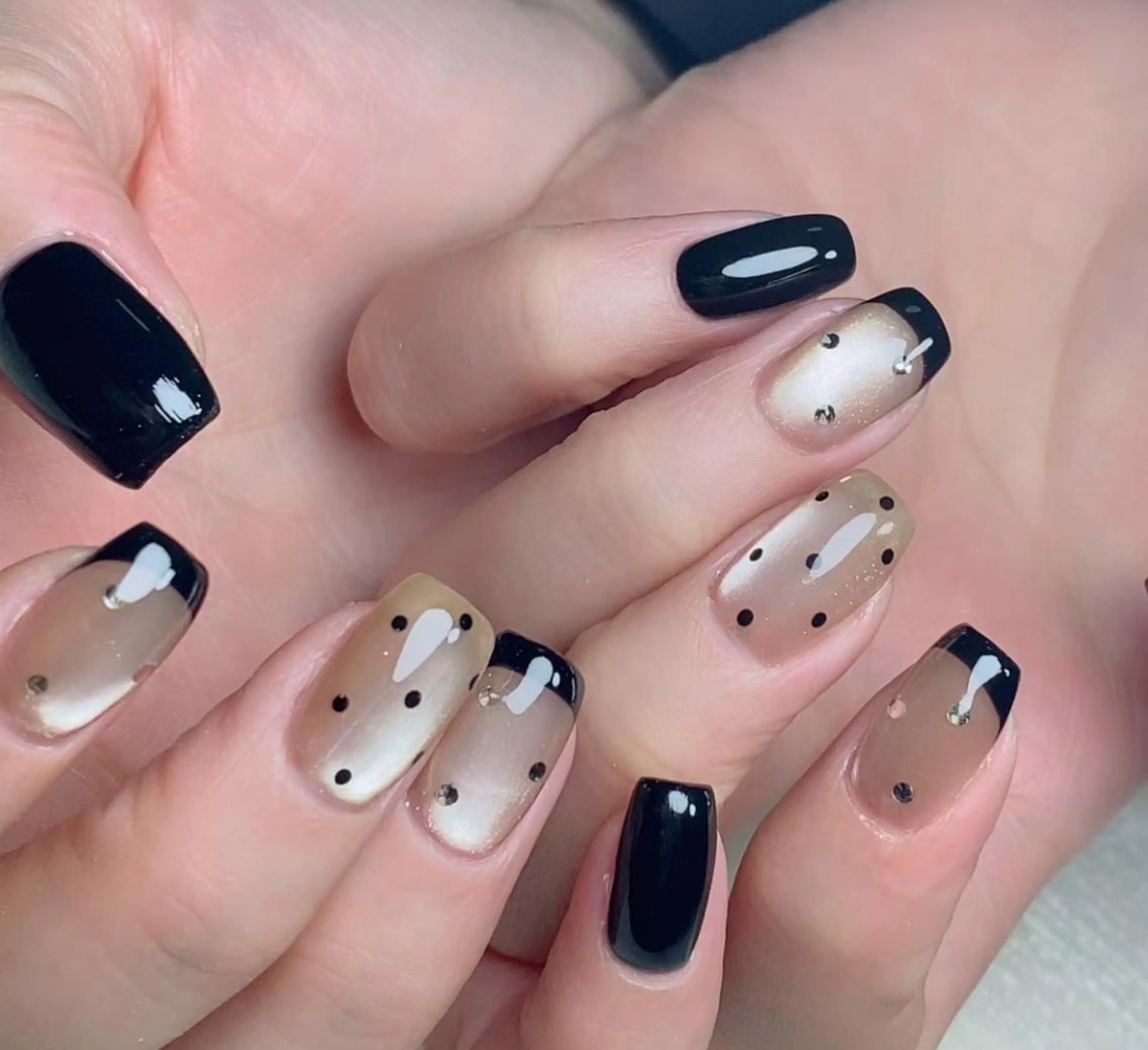 ネイル ハンドネイル Pure&Rich Nailのネイルデザイン