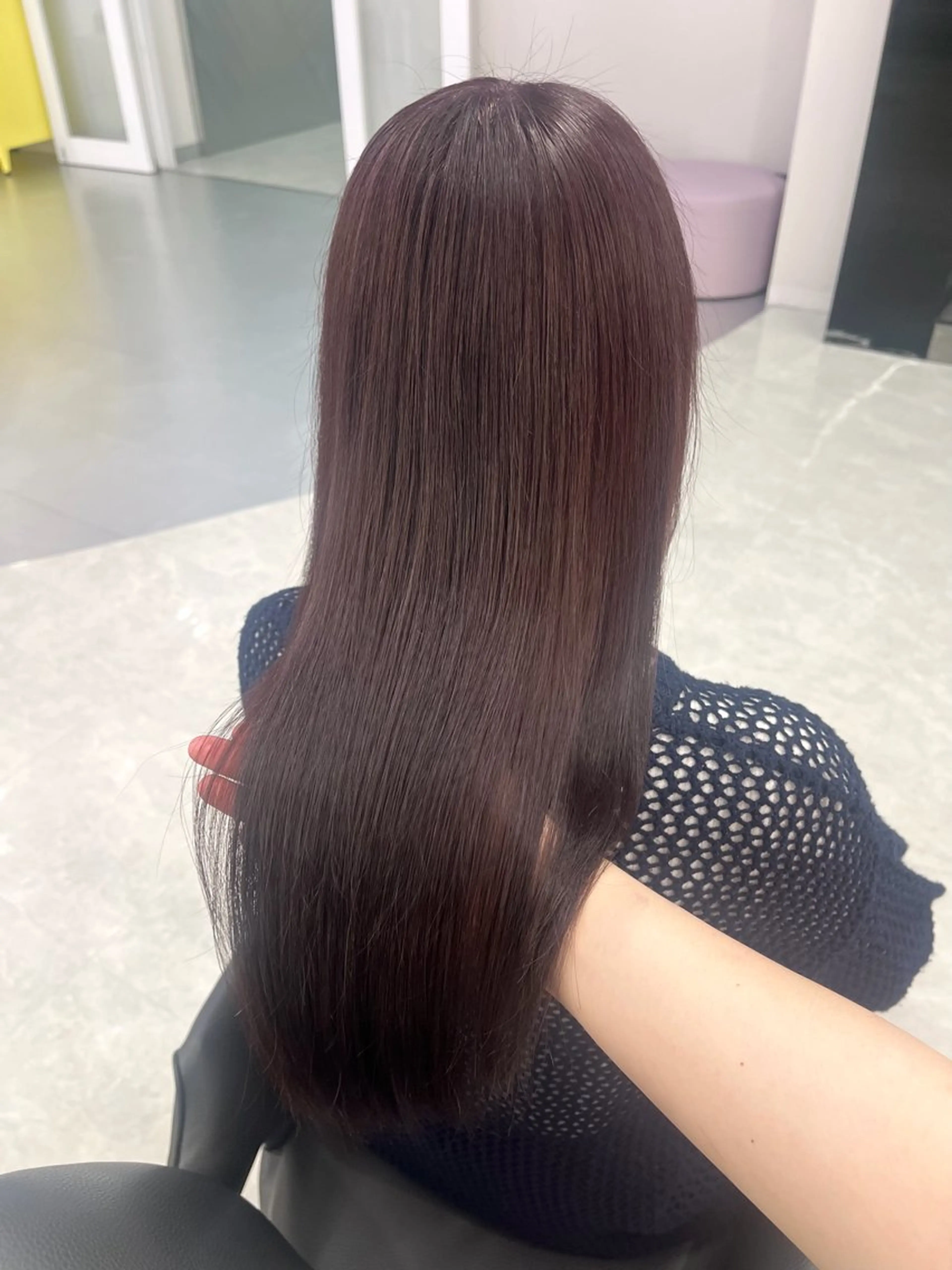 ロング カラー レッドカラー ヘアカラー Ririka /透明感カラーのヘアスタイル