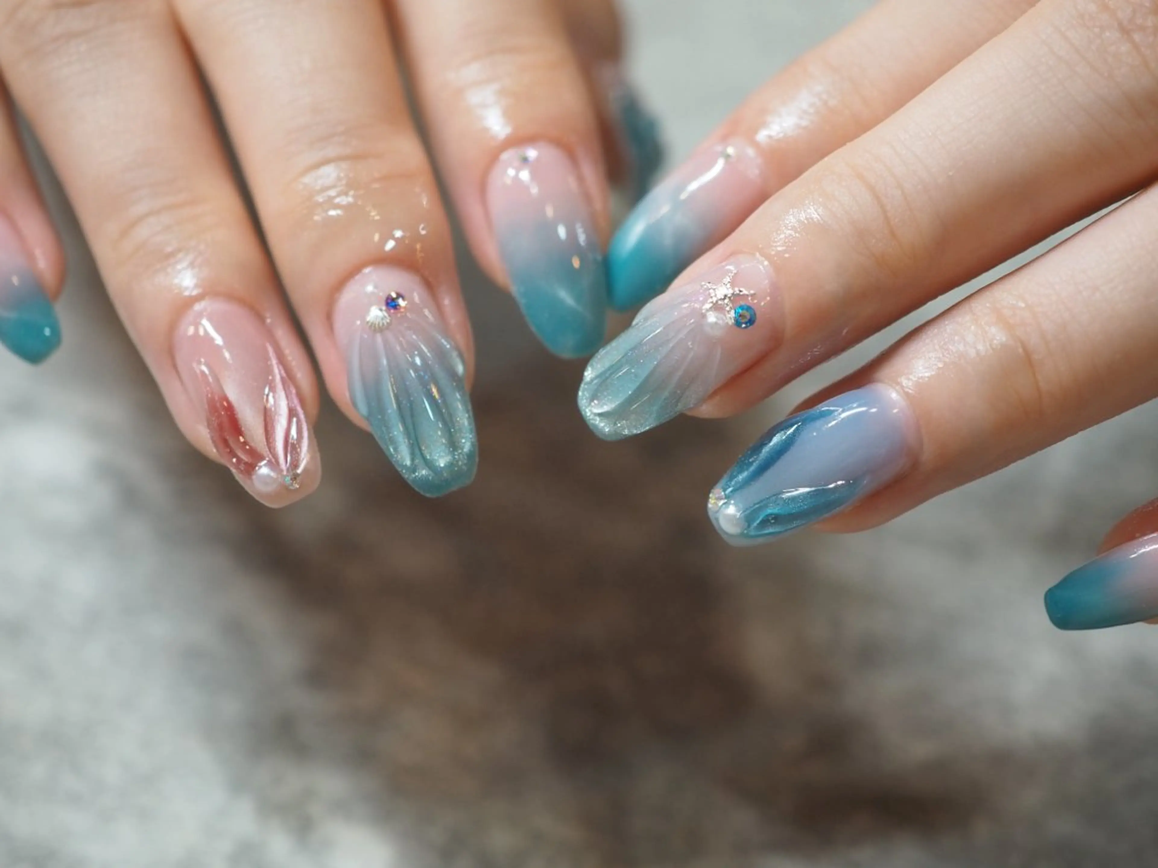 ネイル glaNje shioriのネイルデザイン