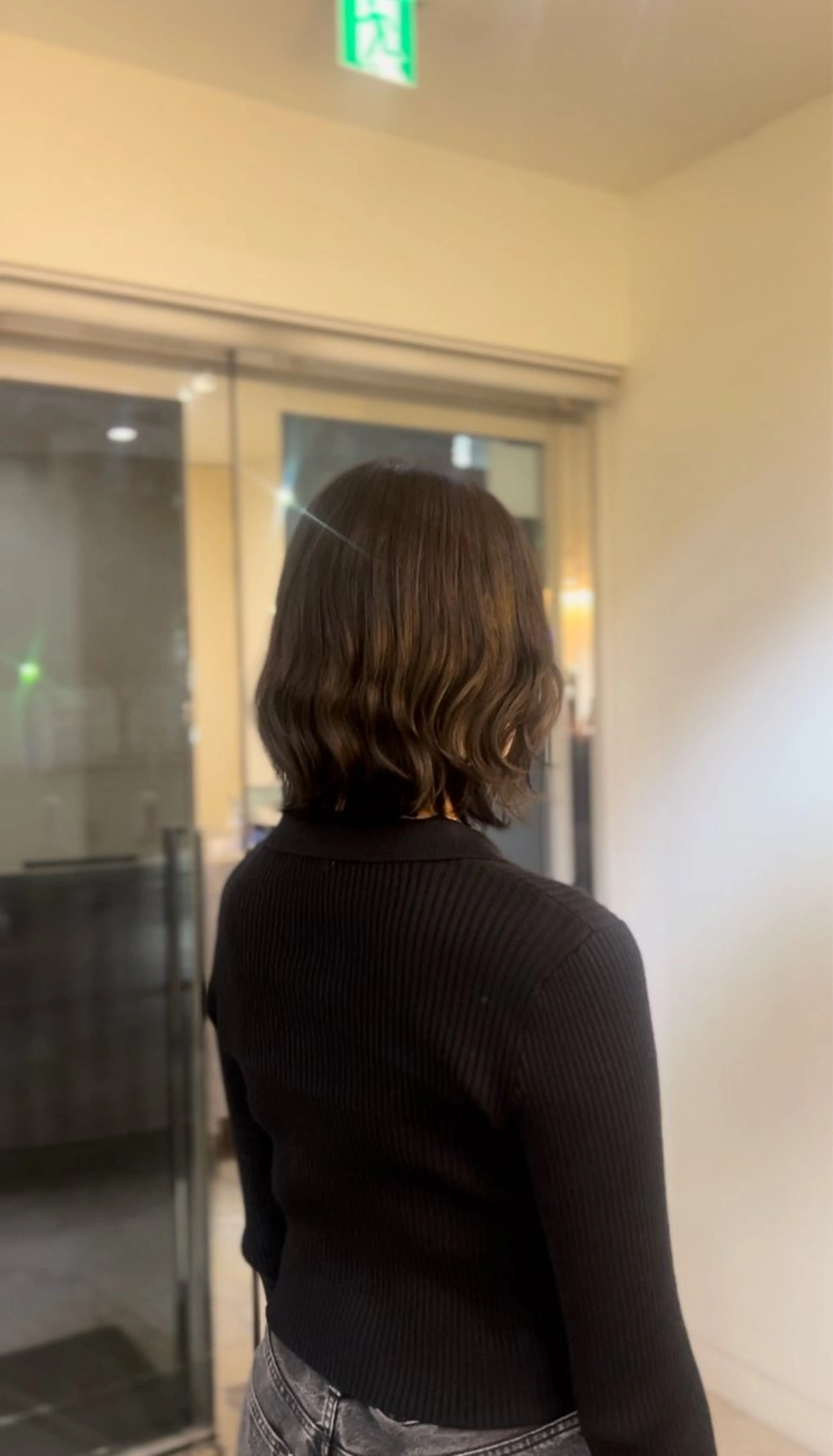 ミディアム Moto nanamiのヘアスタイル