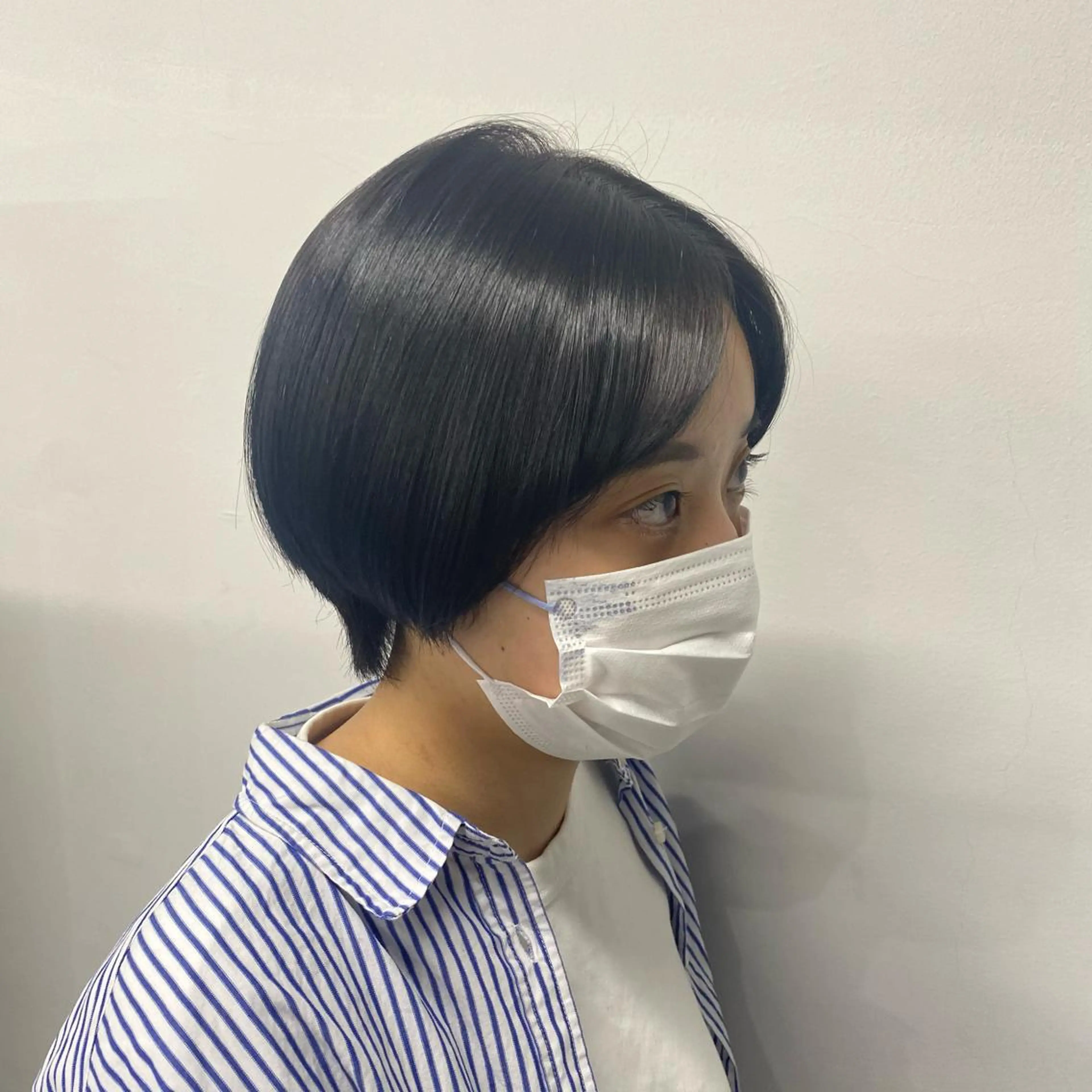 カラー 黒髪 ブルーカラー ブルーブラック Lumo所属・💖横浜ブリーチなし 💖MIHOのヘアスタイル