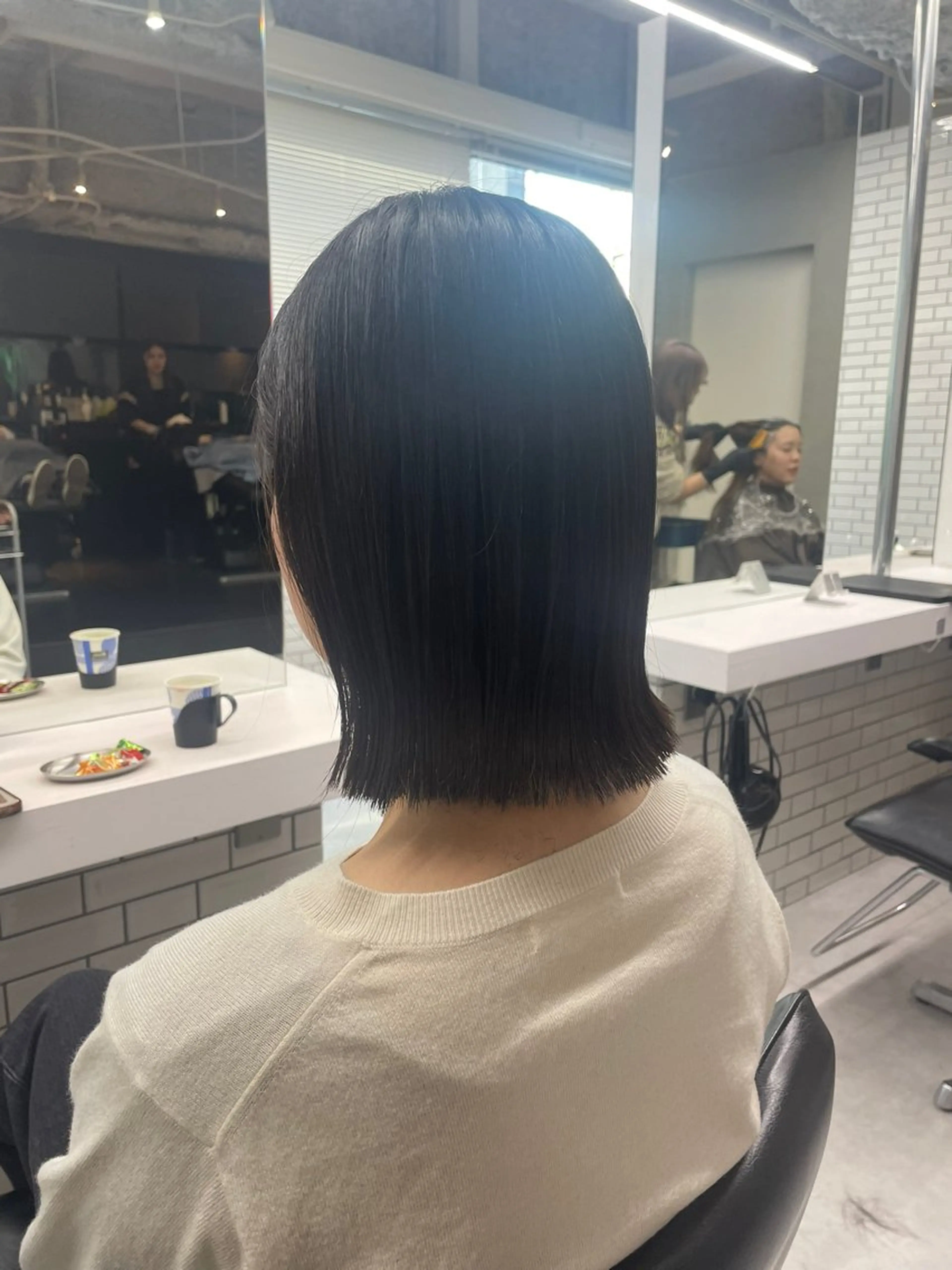 ショート カラー カット ヘアカラー トリートメント Bob &髪質改善 NEMOTOのヘアスタイル