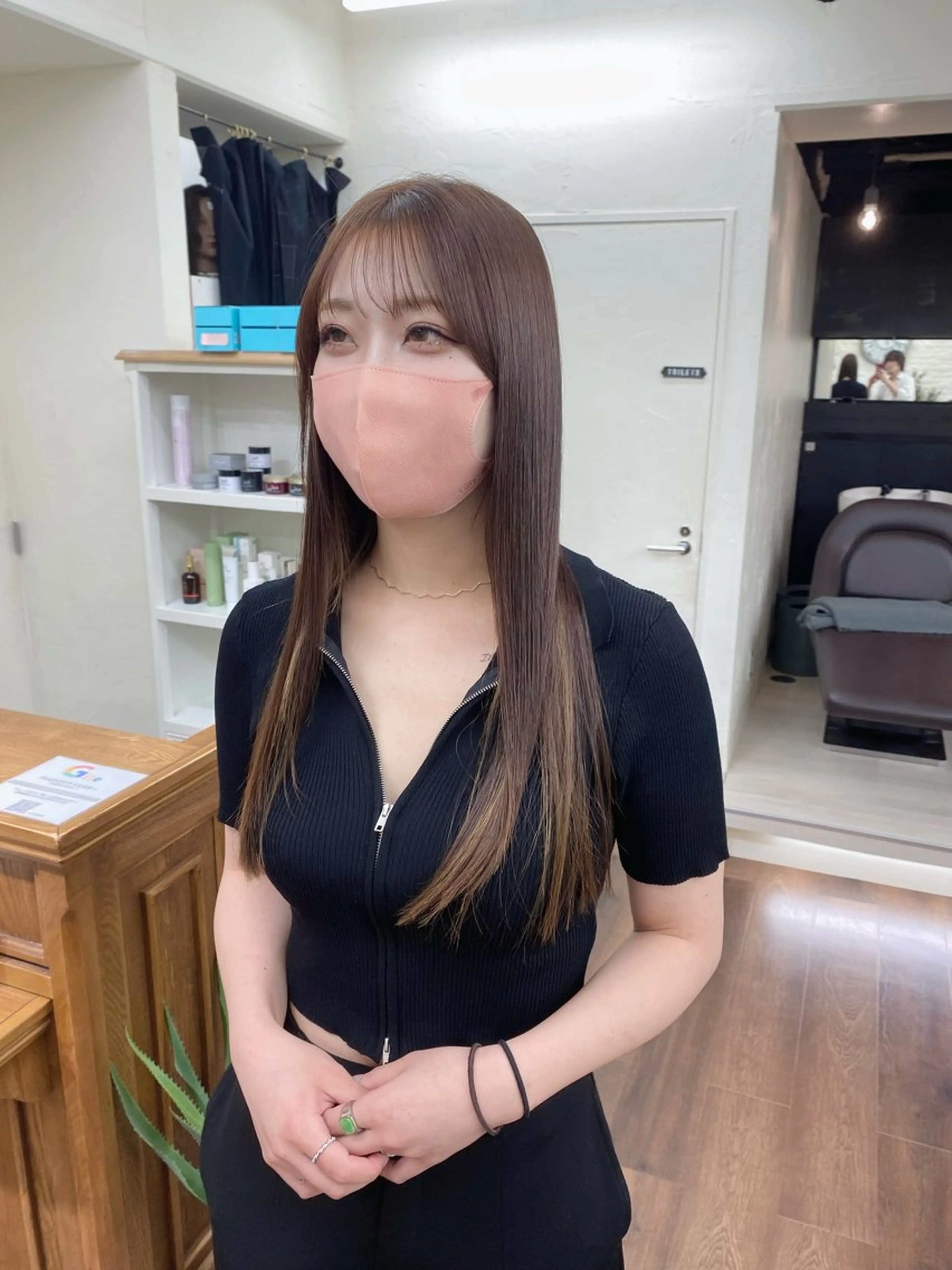 ロング カラー ブリーチ 透明感カラー ダブルカラー グレージュ ブリーチなしカラー カット 縮毛矯正 ウルフ/レイヤー /髪質改善　ナユタのヘアスタイル