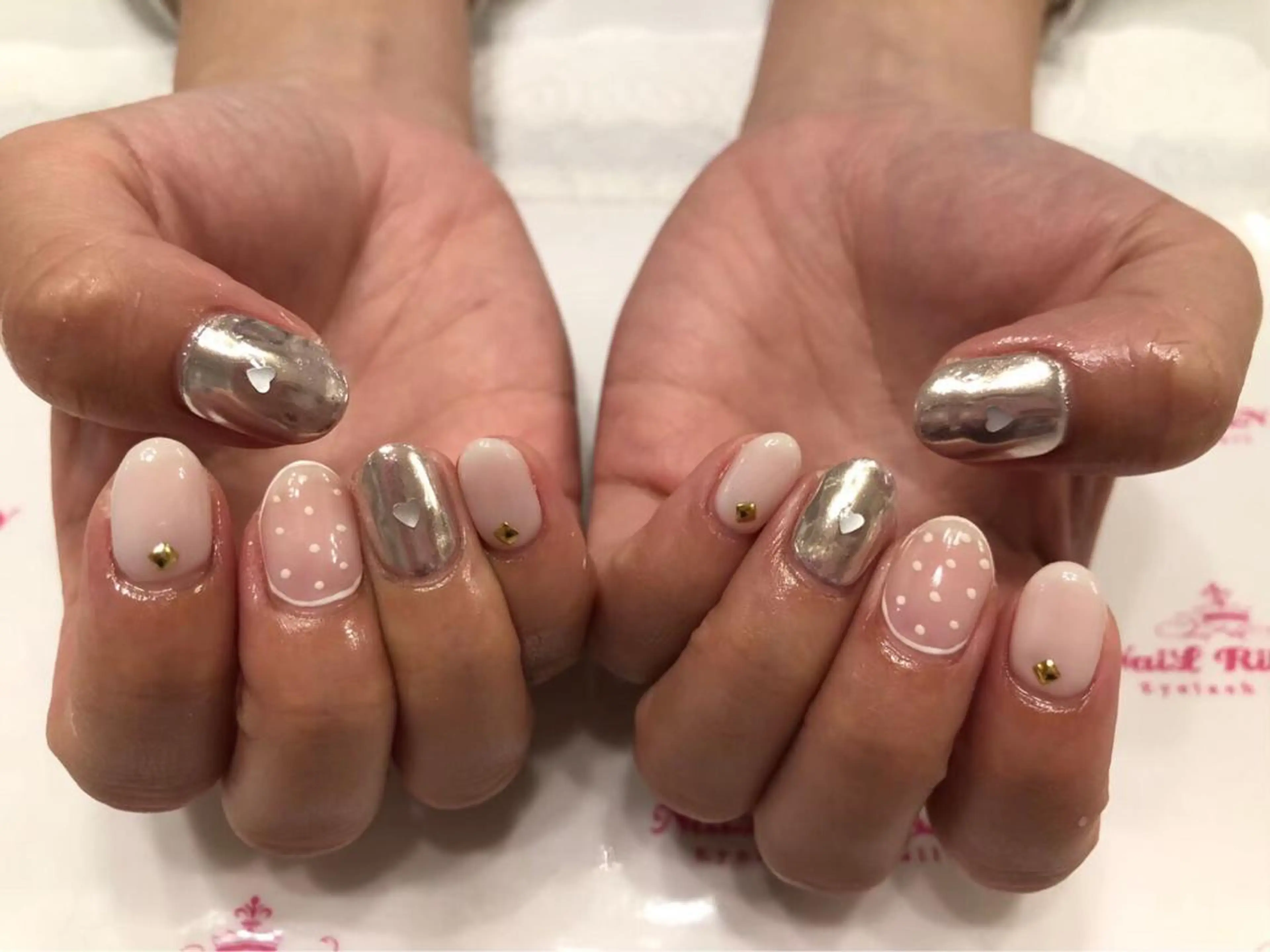 ネイル 春ネイル ネイルリボン 受付スタッフのネイルデザイン