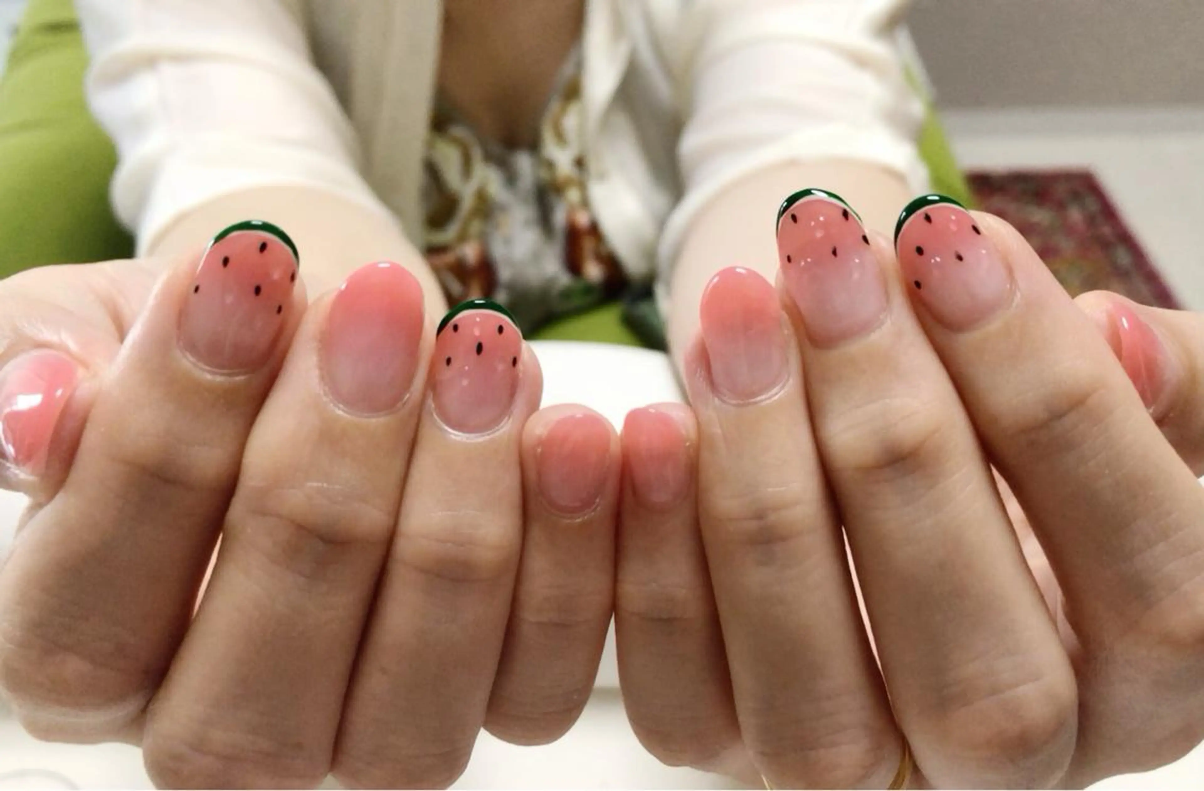 ネイル mano nella manoのネイルデザイン