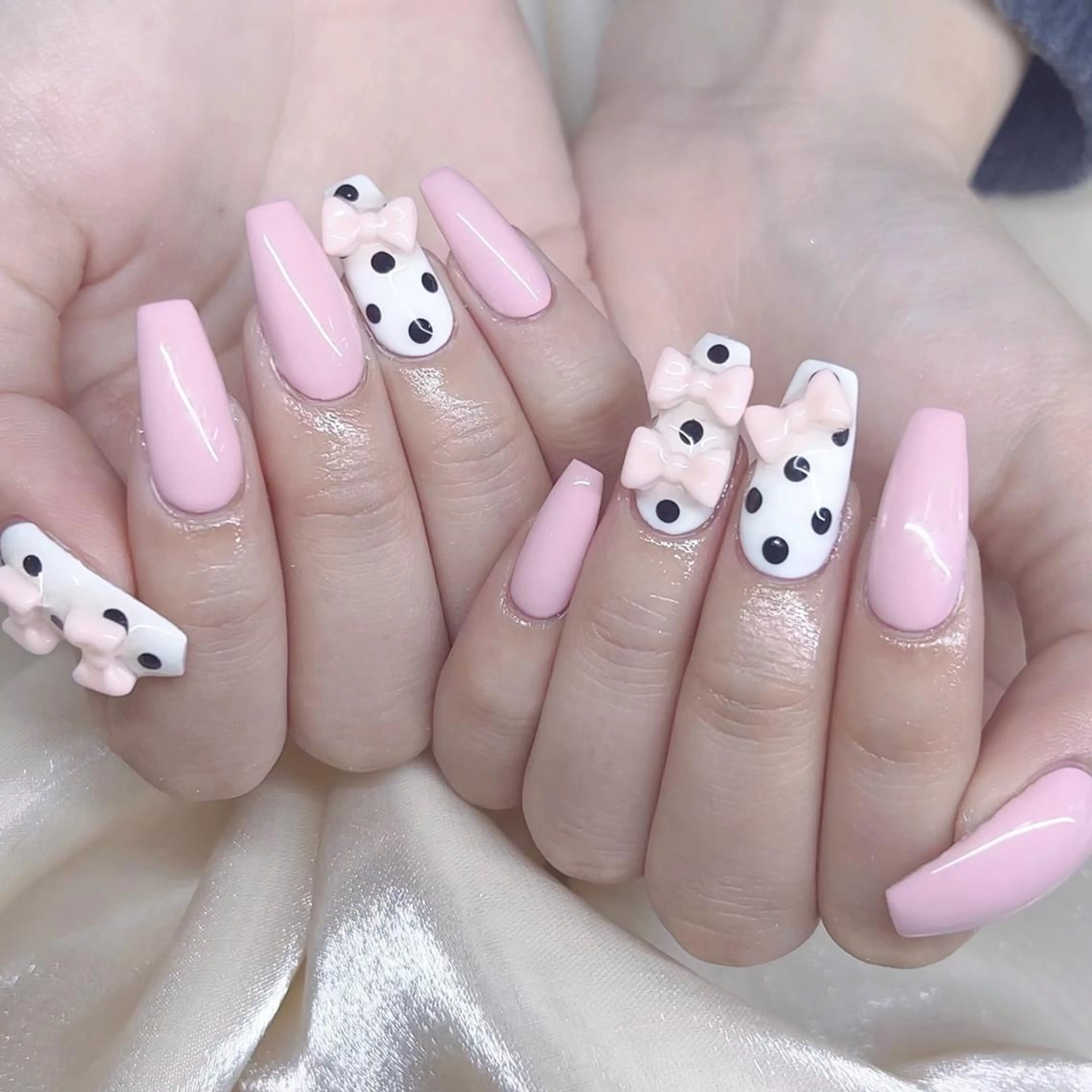 ネイル ハンドネイル Nail salon 木にいるのネイルデザイン